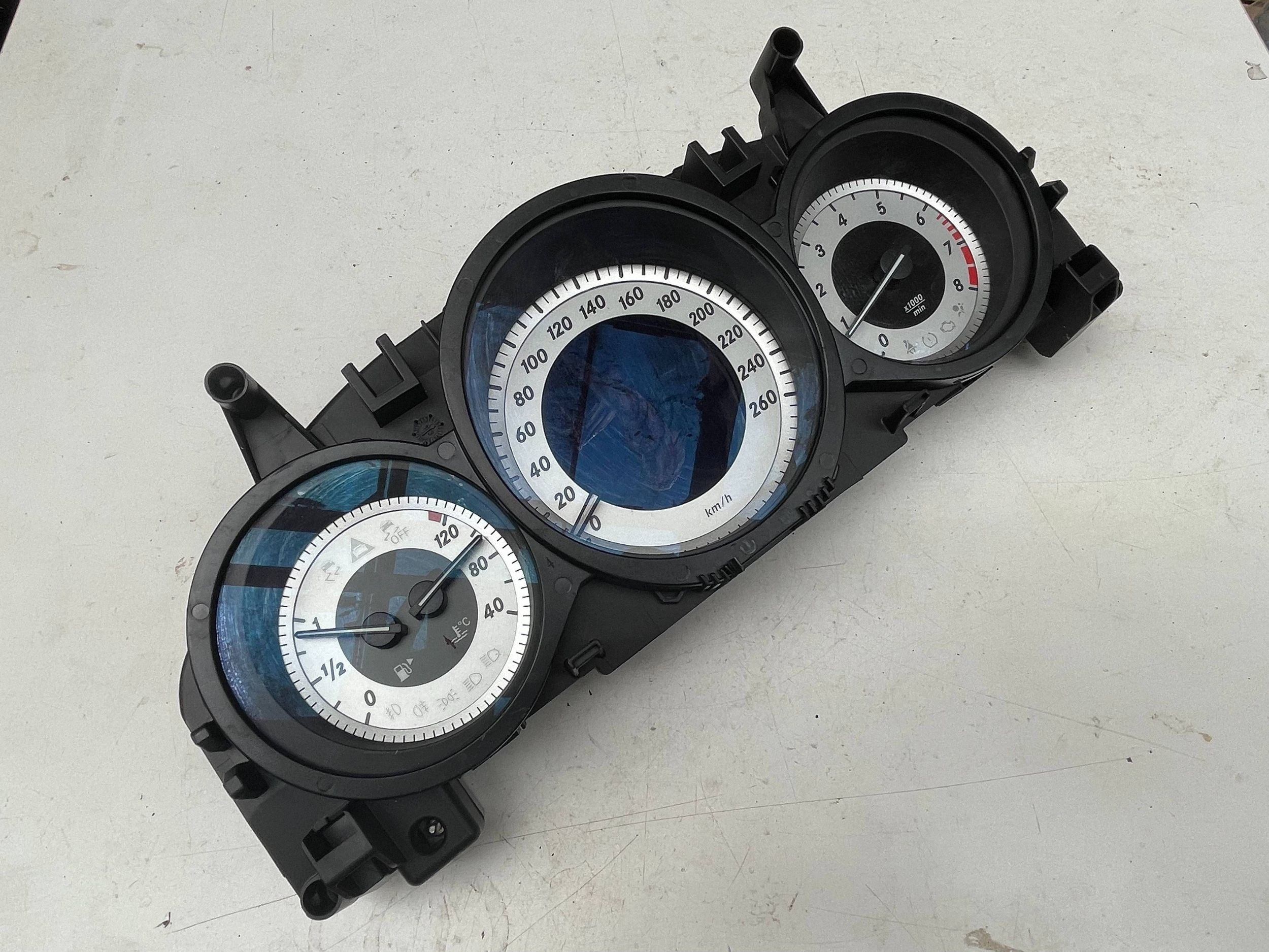 dials MERCEDES-BENZ W204 A2049004913 !J