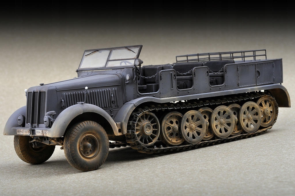 Sd.Kfz.8 Schwerer Zugkraftwagen 12t Trumpeter 07403 1:72