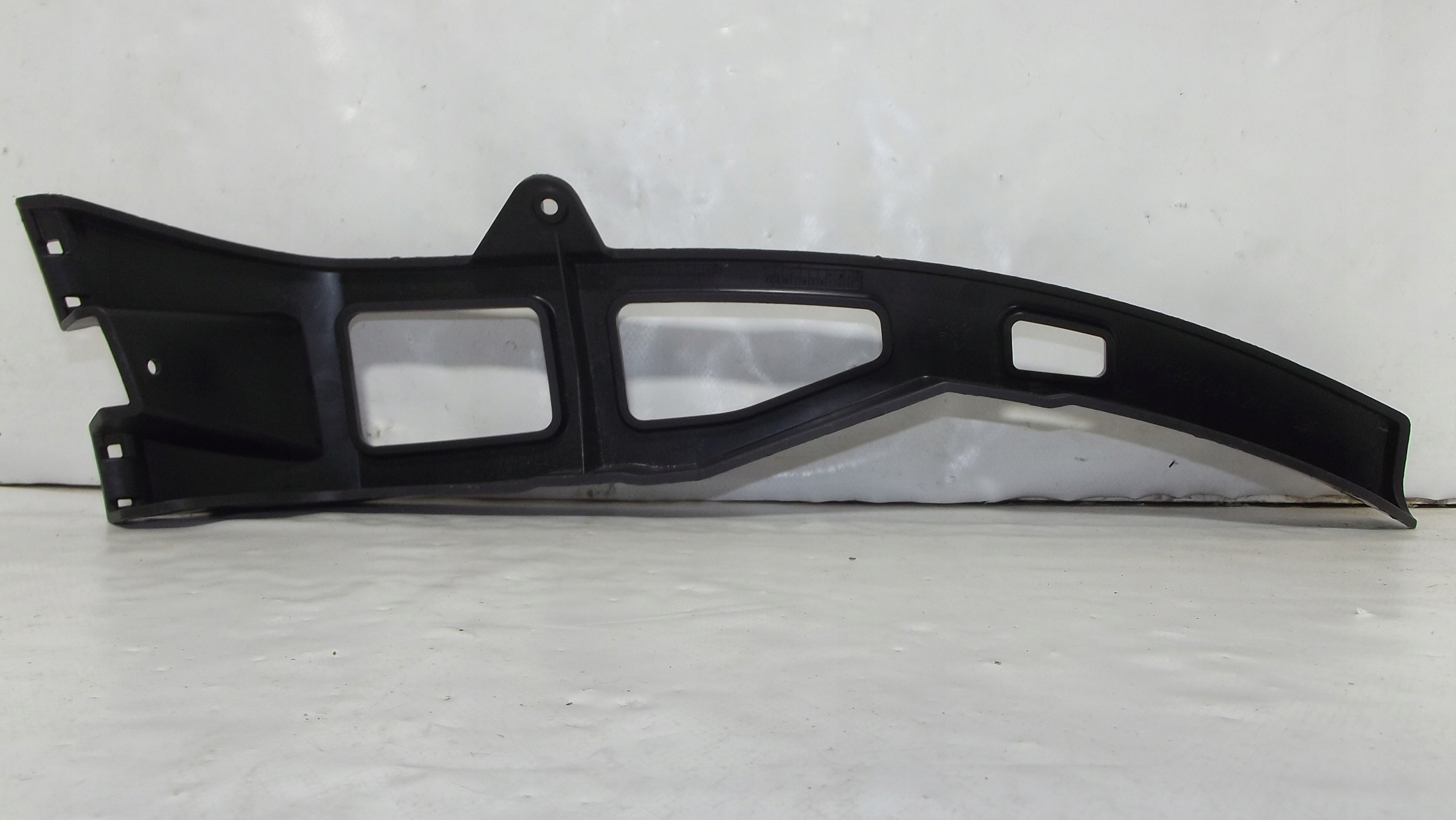 Mercedes CLA W117 AMG support holder of a bumper right front