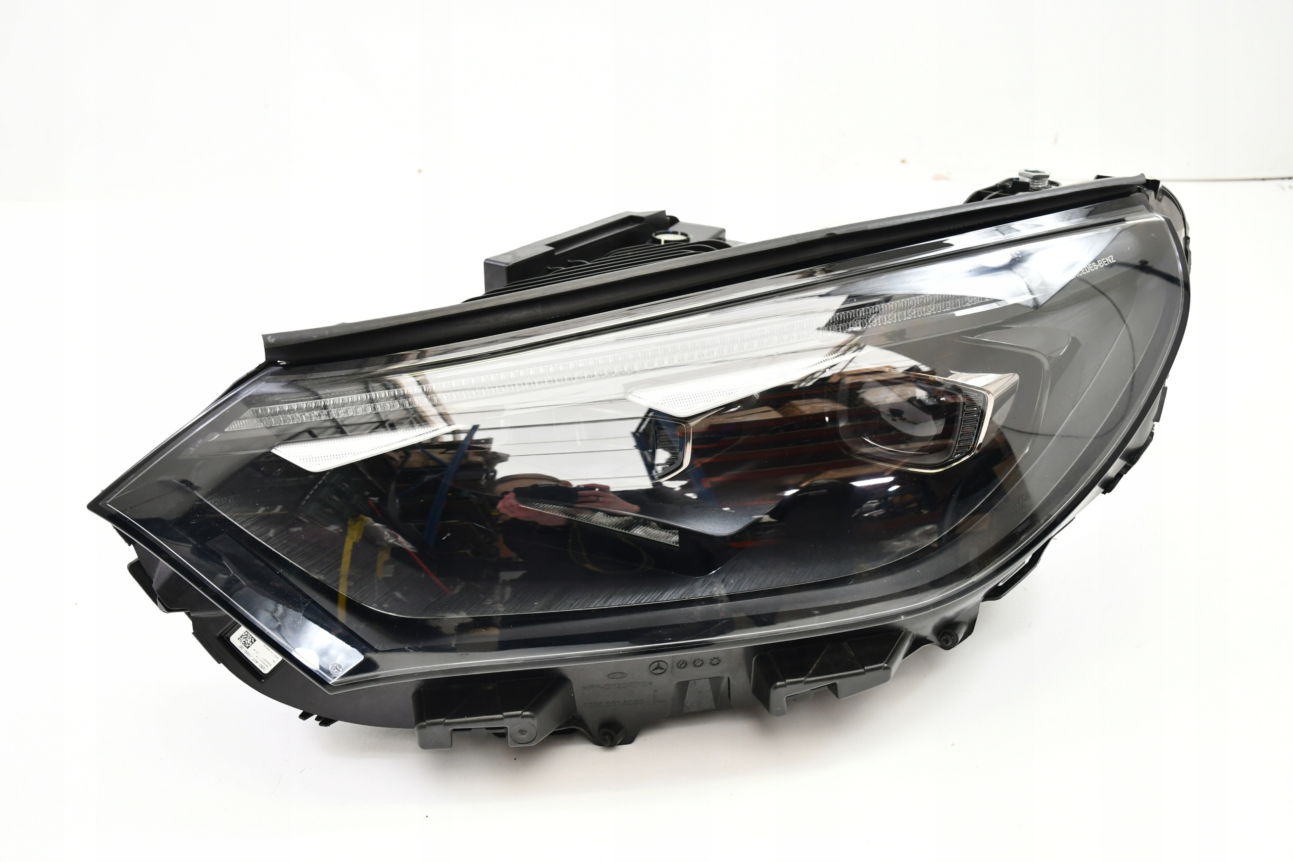 MERCEDES EQE SUV X294 LAMPA LEWA PRZÓD PRZEDNIA