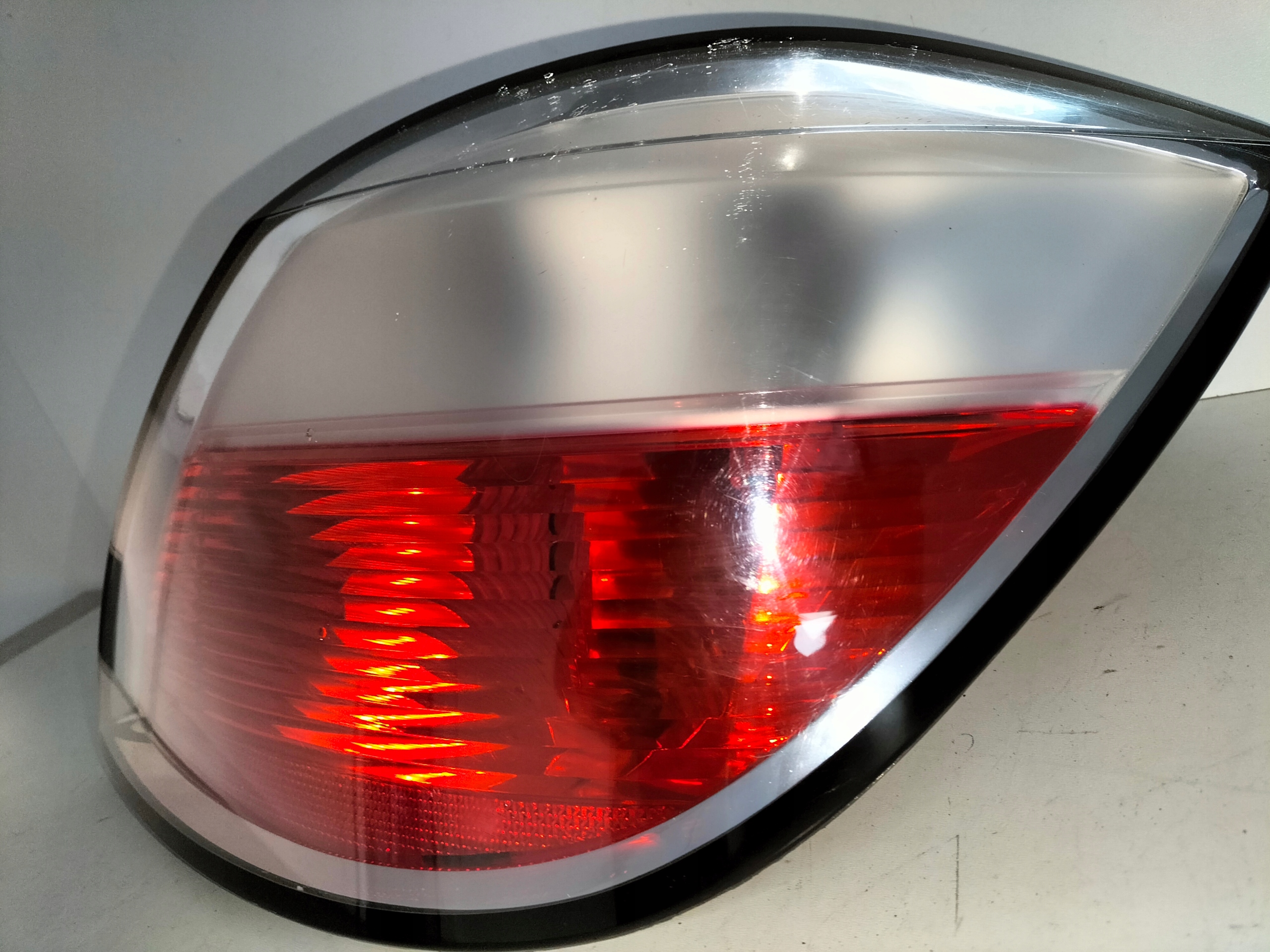 light rear rear part right OPEL ASTRA III H 03-07 HB
