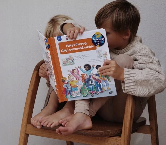 MIEJ ODWAGĘ SIŁĘ I PEWNOŚĆ SIEBIE KSIĄŻKA O BYCIU SOBĄ WYDAWNICTWO SAM Wydawnictwo inne