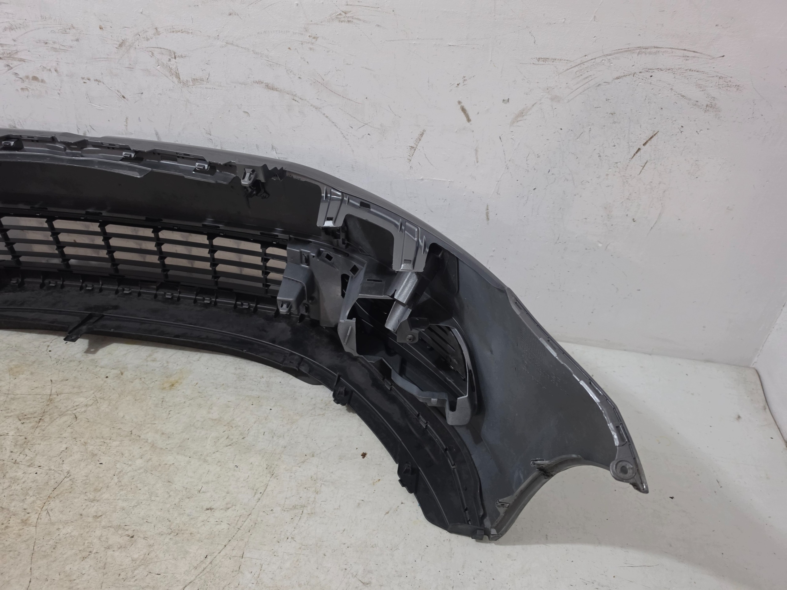 ^ VW POLO V 5 LIFT 6C0 2014 - front bumper front 6C0807221