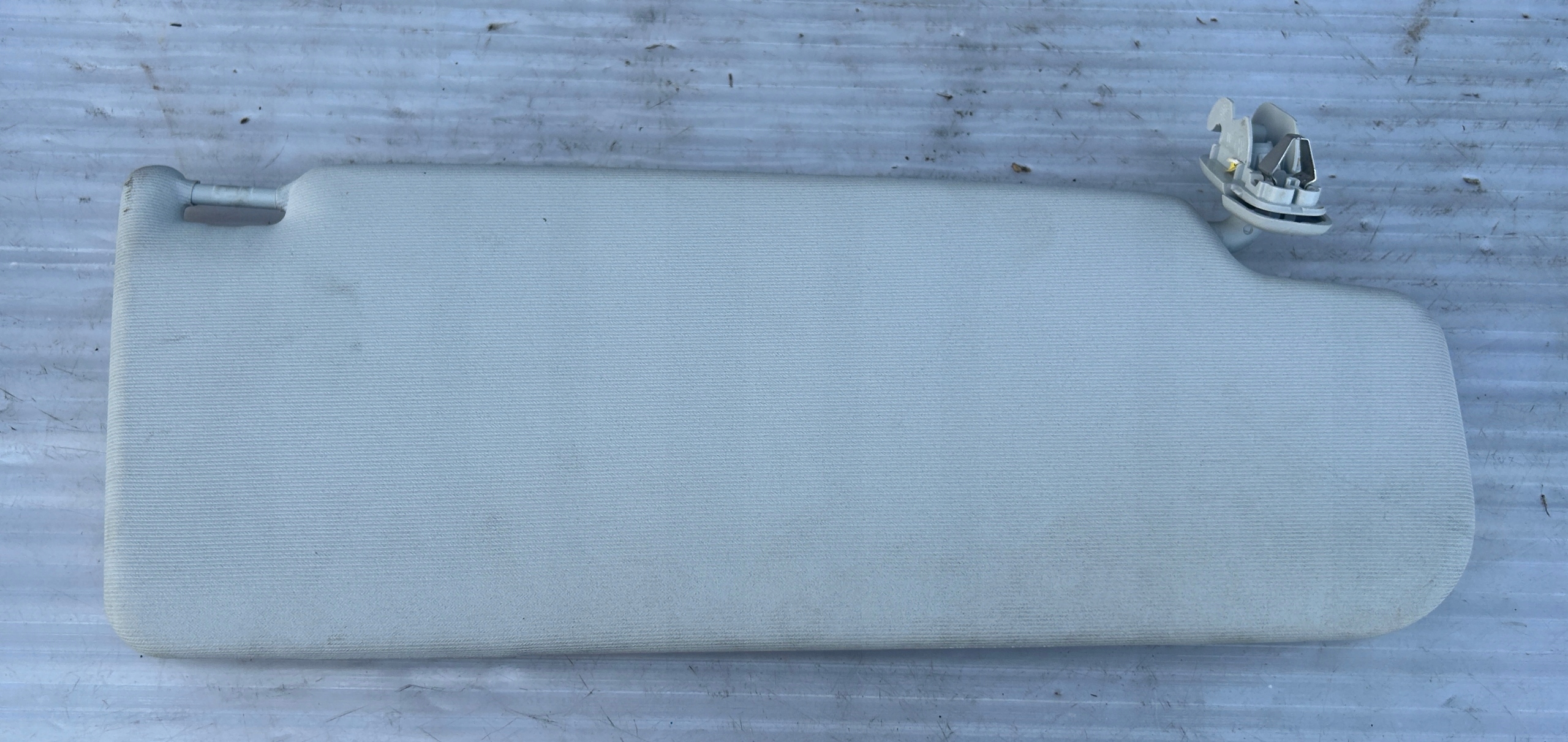 cover PRZECIWSLONECZNA right left VW POLO V 6R