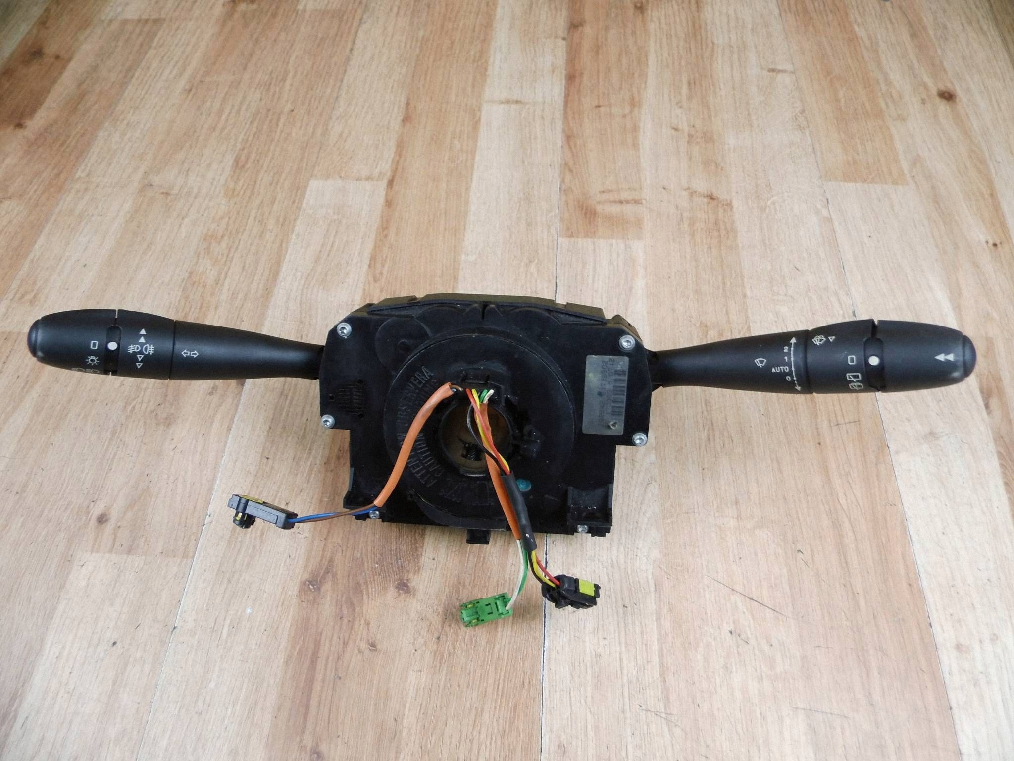 Citroen C3 e 2002-2005 DEVIO LUCI DEVIO pajak Interruttore comando luci indicatori di direzione