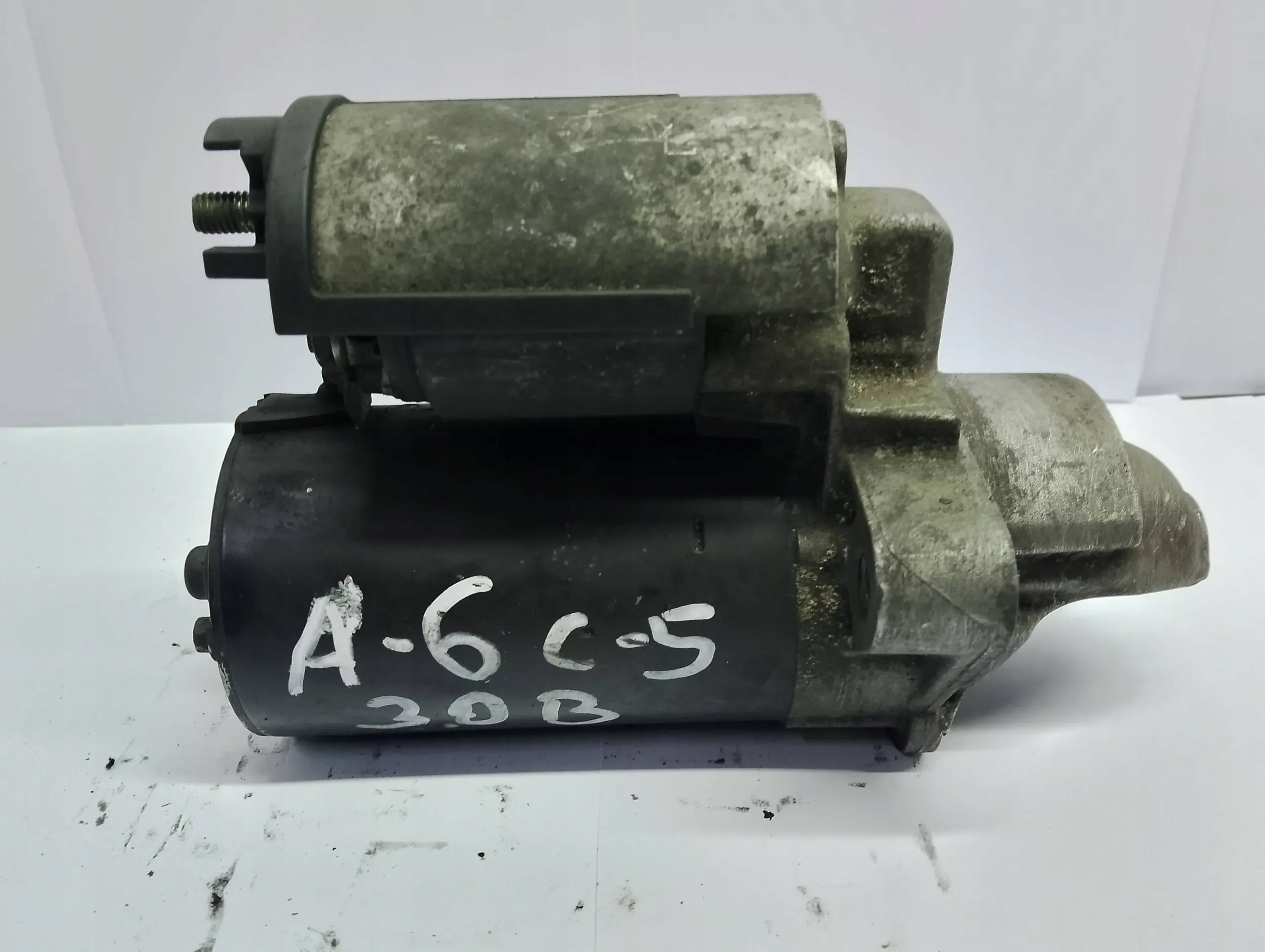 Audi A6 S6 C5 4B 2001 Rozruszniki Complets