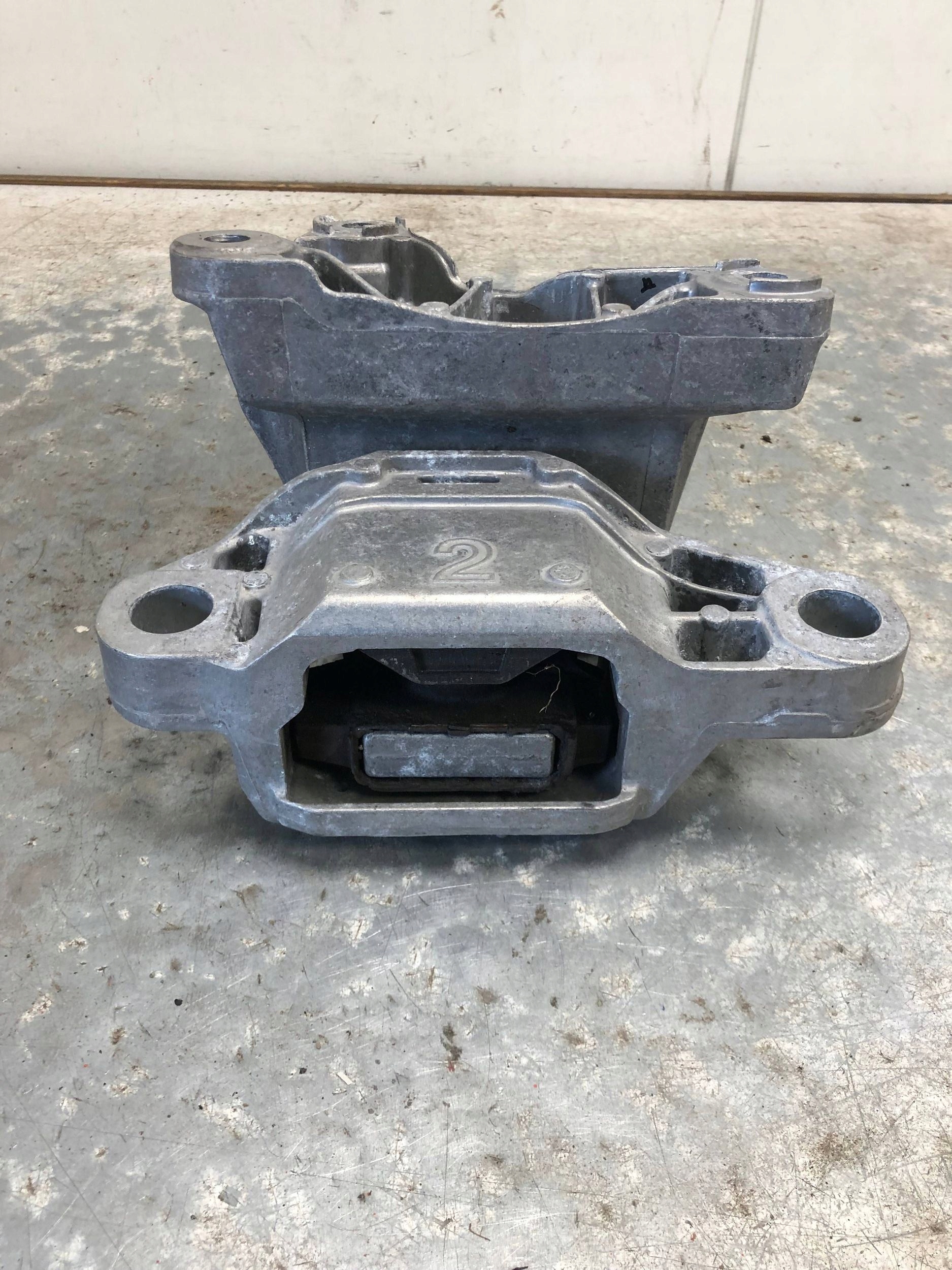 holder engine mount FORD KUGA MK3 LX61-7M121-AB