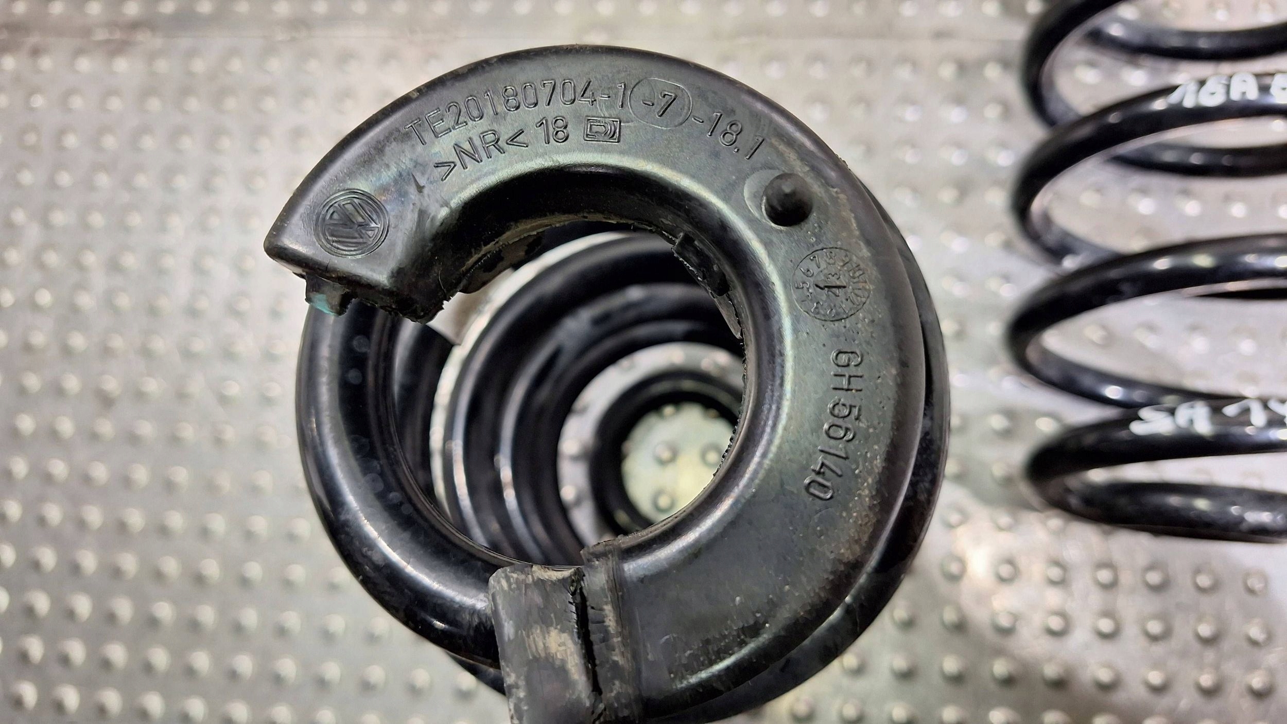 springs springing rear part KPL 1EA511103H VW ID4 ID.4 Q4 E-TRON