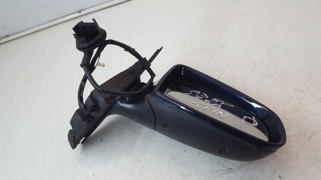 mirror right 5pin LZ5A Audi A3 8P 2,0 TDI