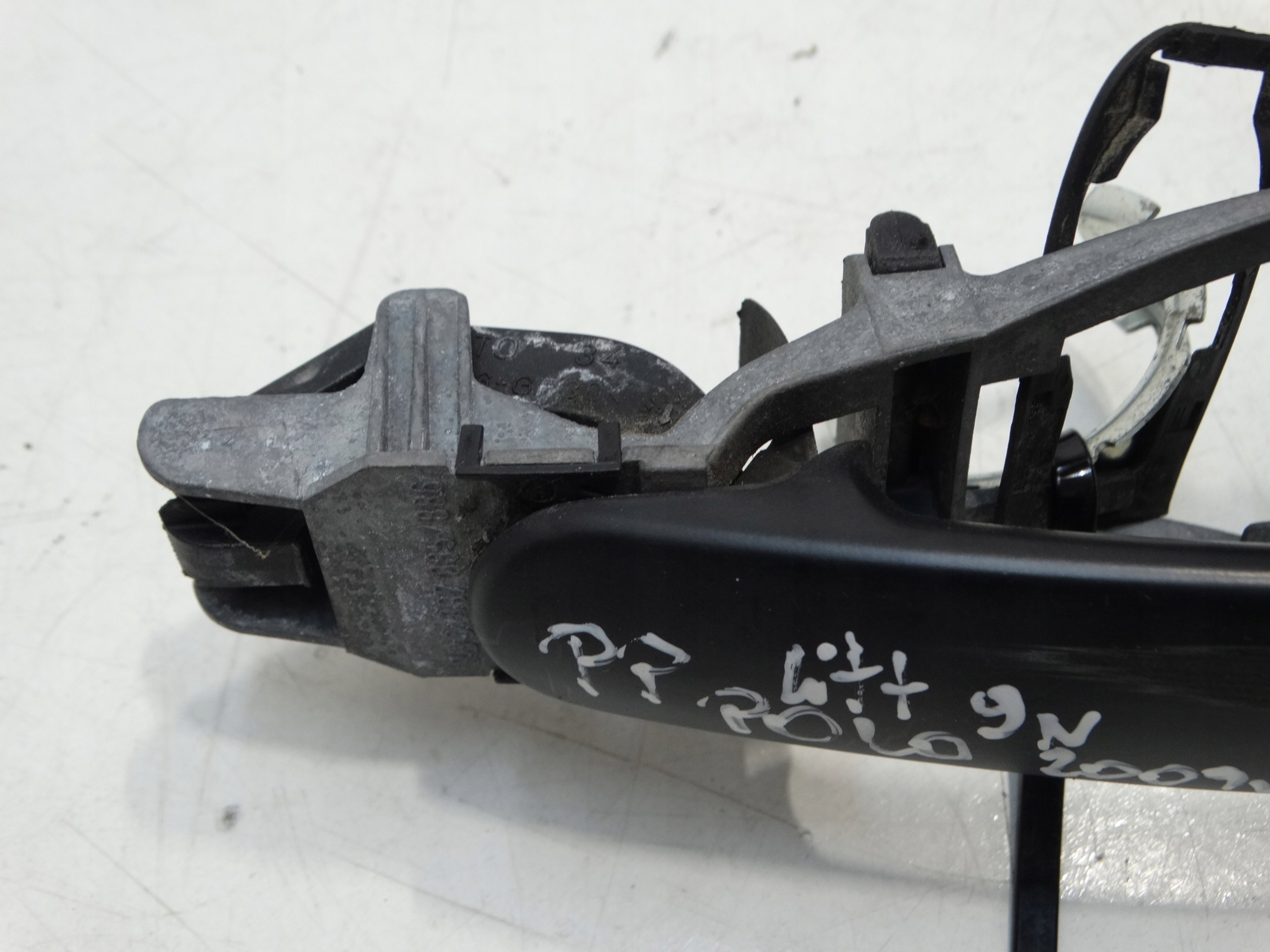 handle exterior right front VOLKSWAGEN POLO 9N LIFT