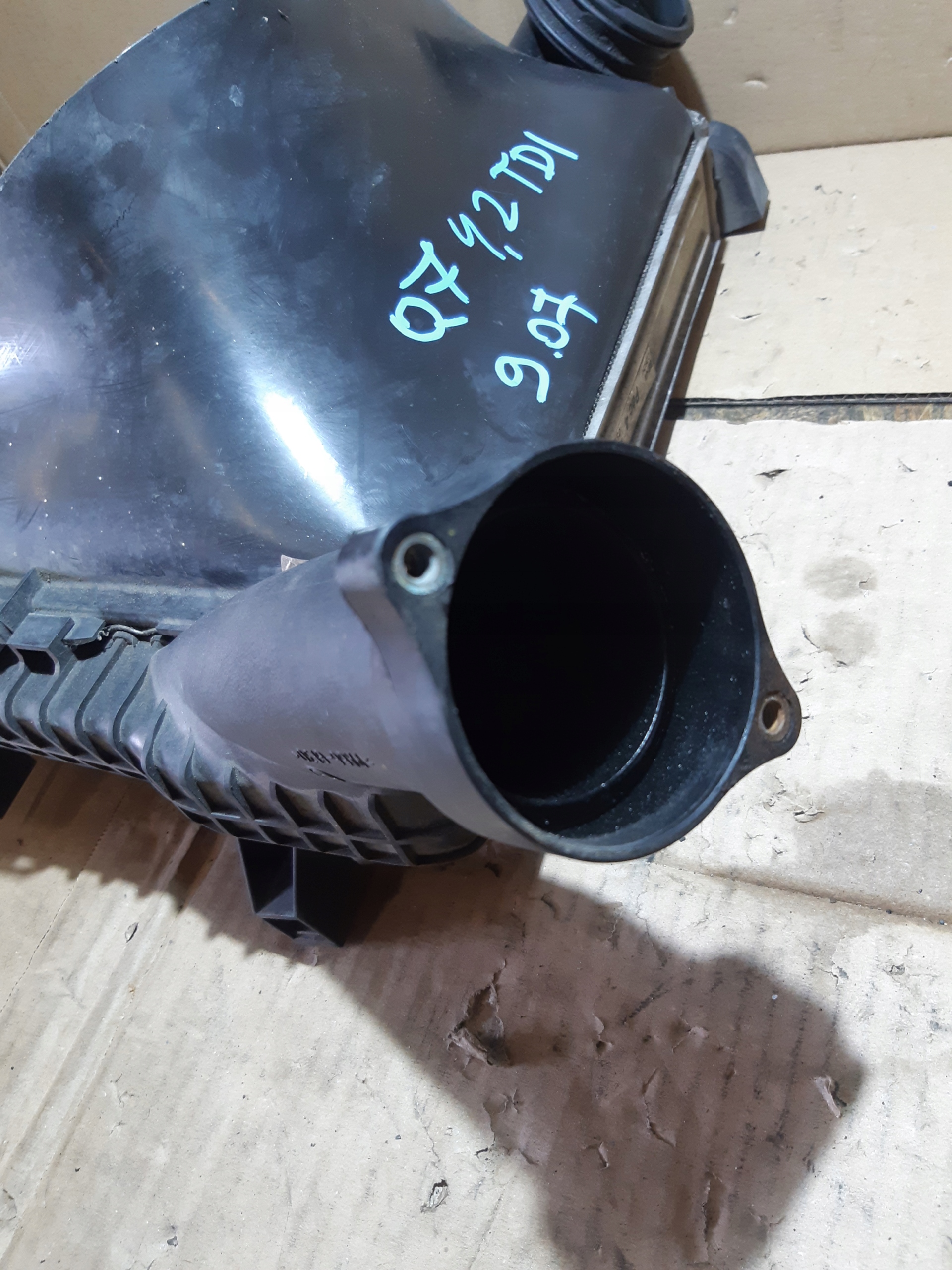 AUDI Q7 4L 4.2 TDI intercooler right 7L0145804A