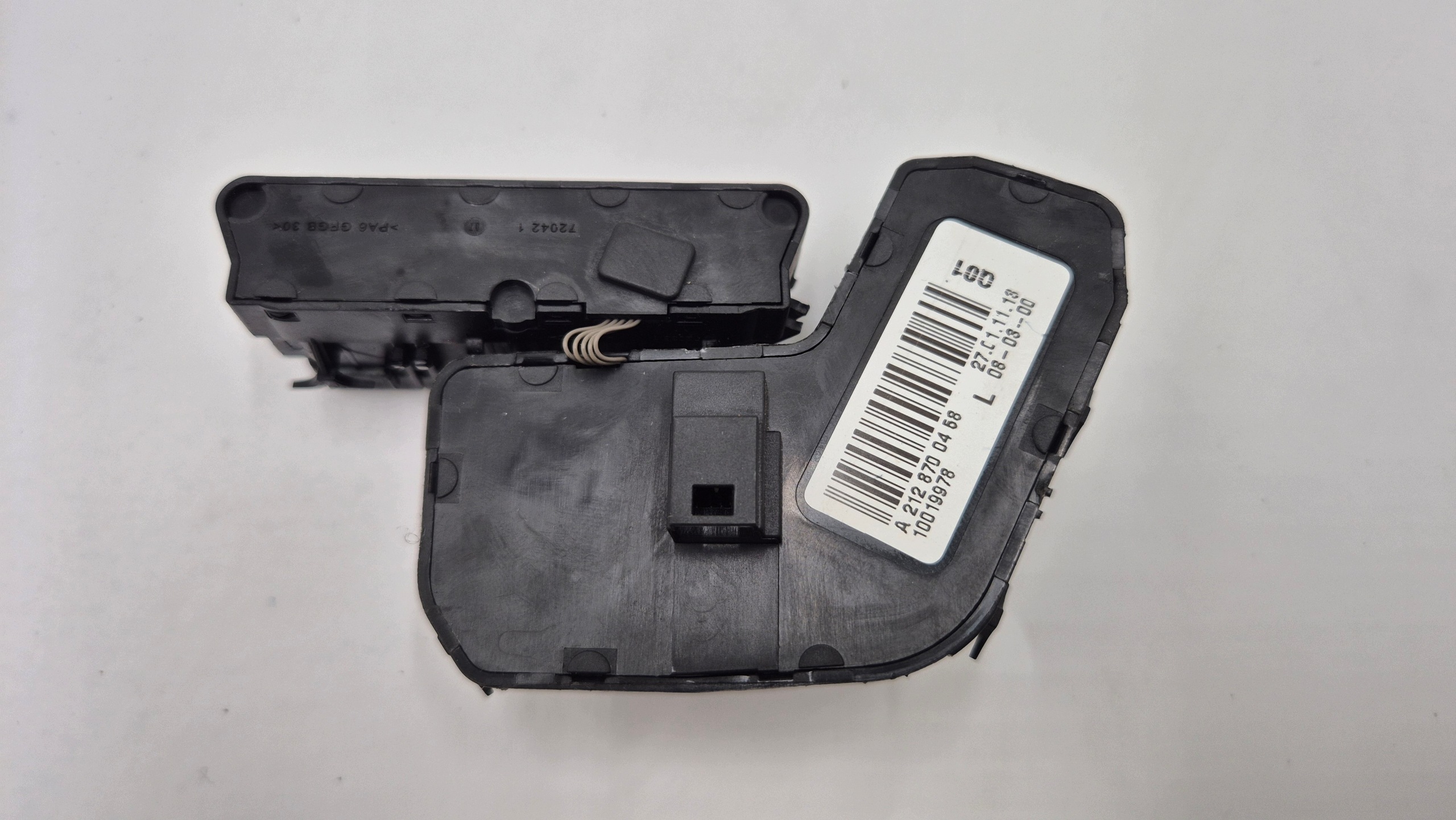switch control seat Mercedes-Benz E W212 A2128700458