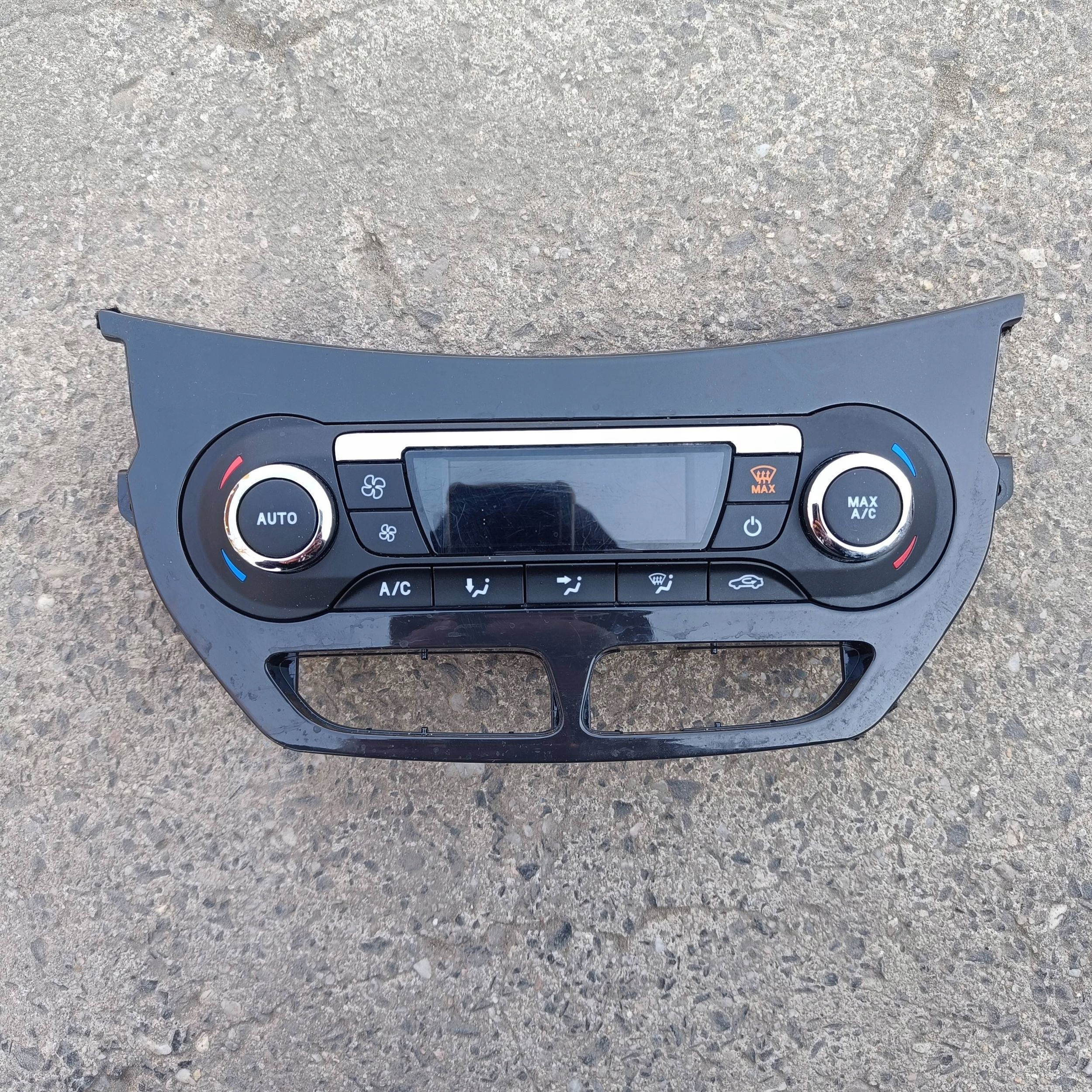FORD KUGA MK2 PANEL klimatizaci RÁM AF