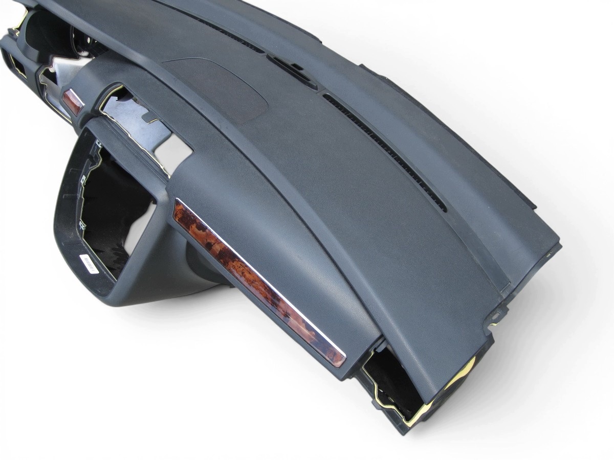 dashboard console Mercedes W251 R-klasa