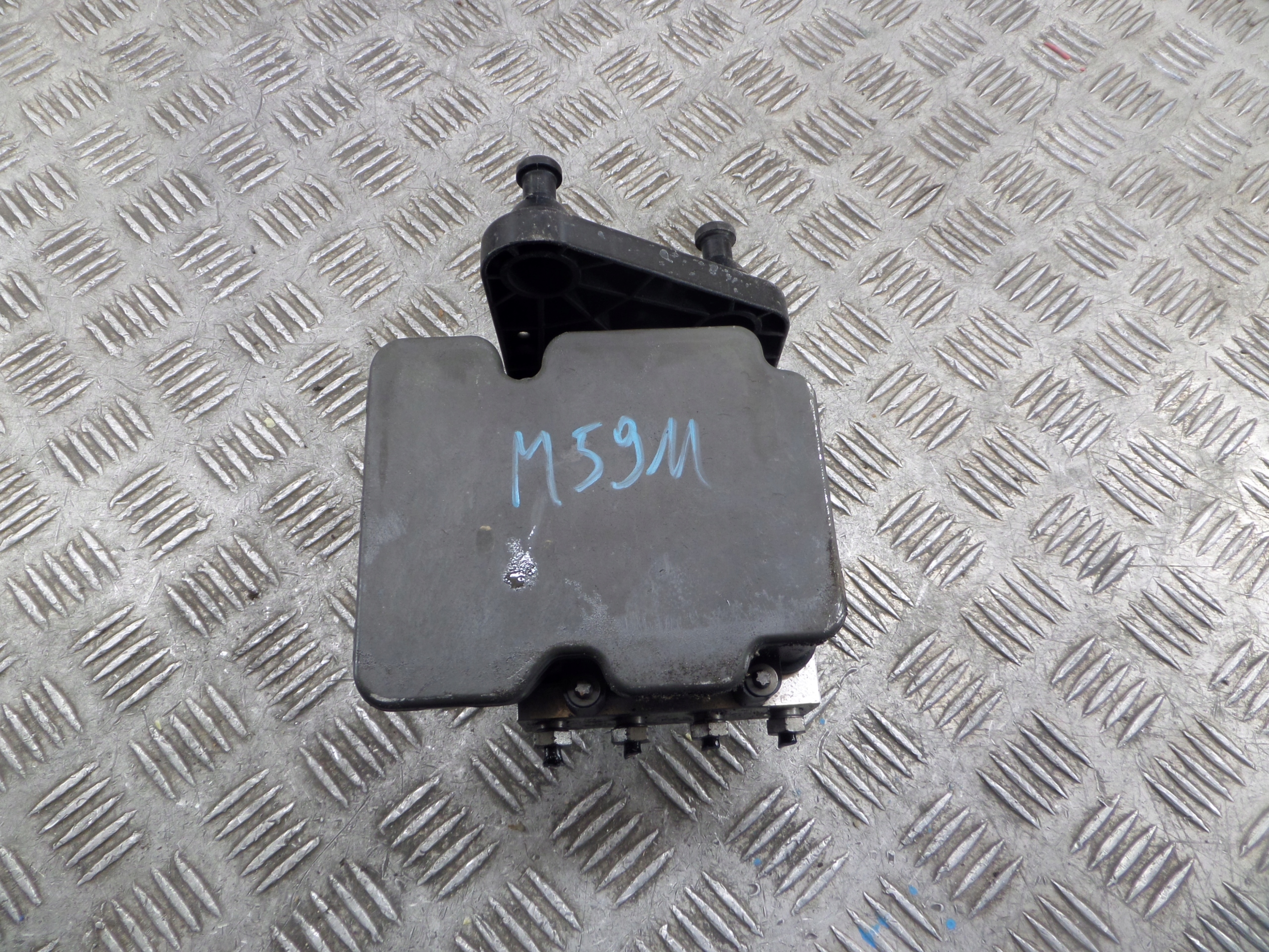 MERCEDES W907 Pumpe ABS A9079003704