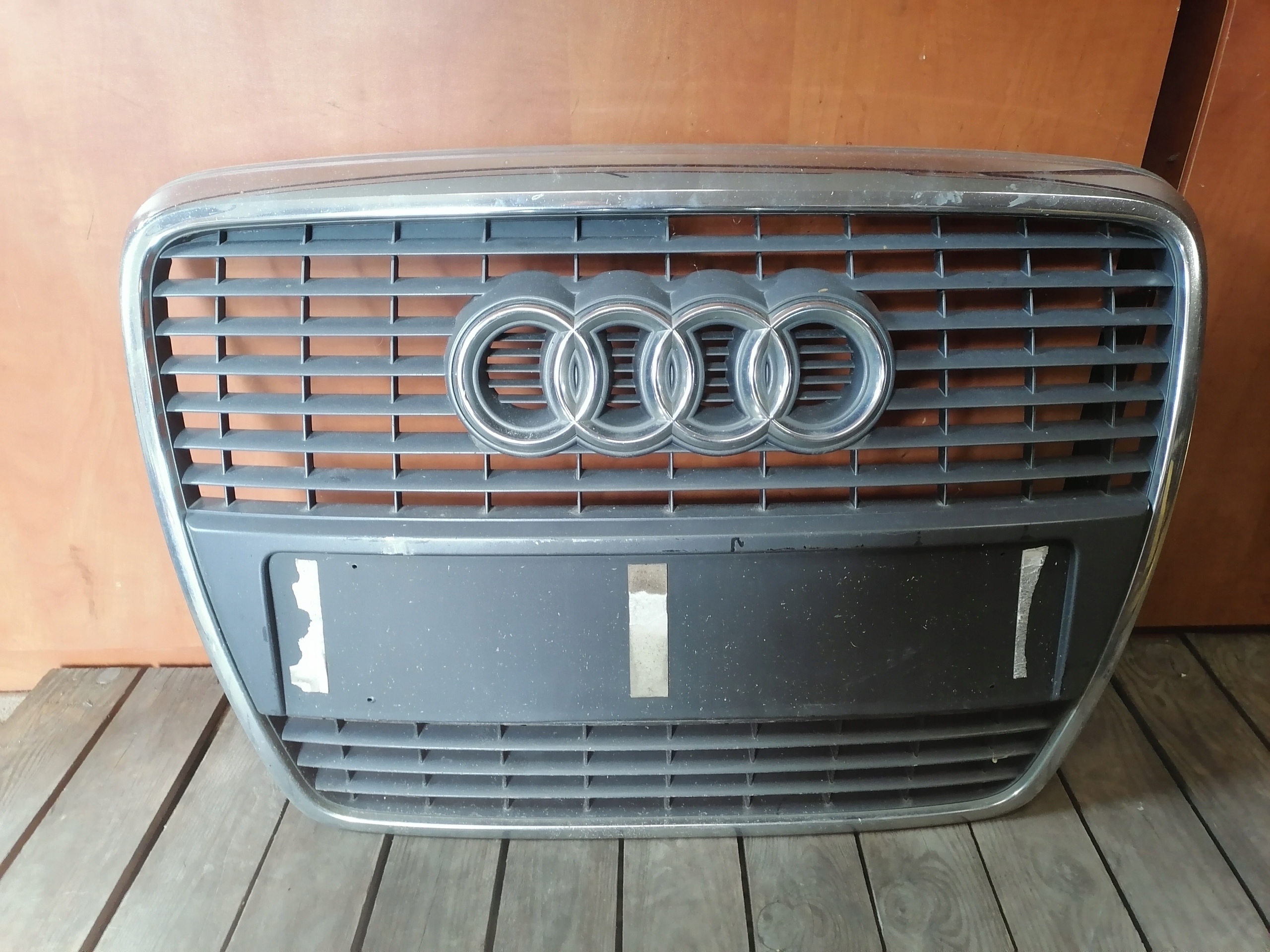 Audi A6 C6 front front PREKLADgrill 4F0853651