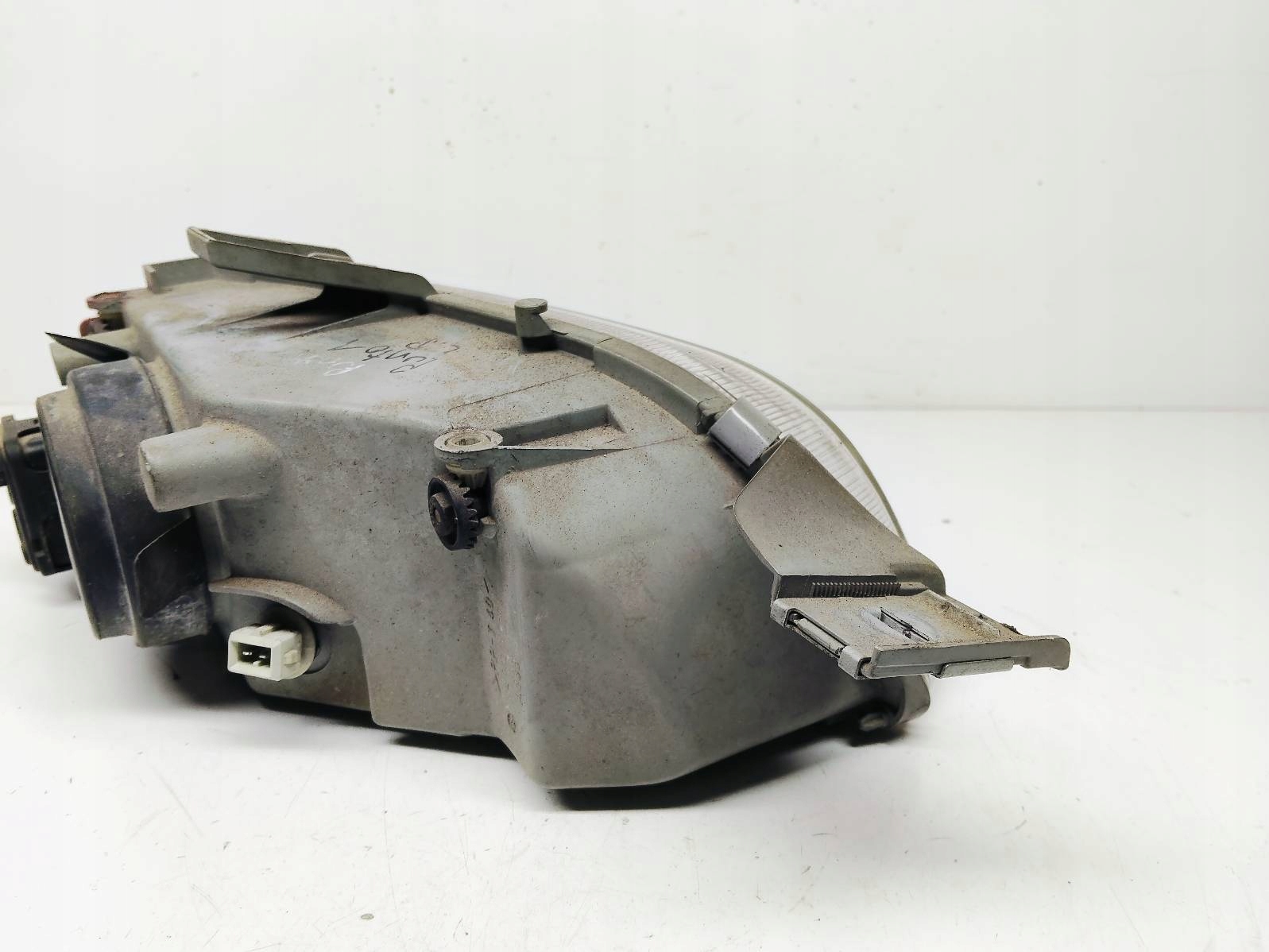 light front front left HELLA Fiat Punto and 1.1 142597-00