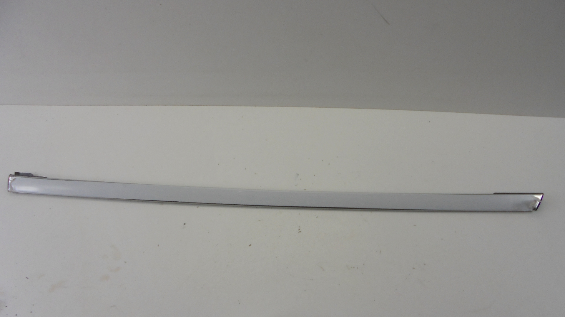 RENAULT KADJAR LISTWA ZGARNIAJĄCA PRAWY TYŁ CHROM ORYG