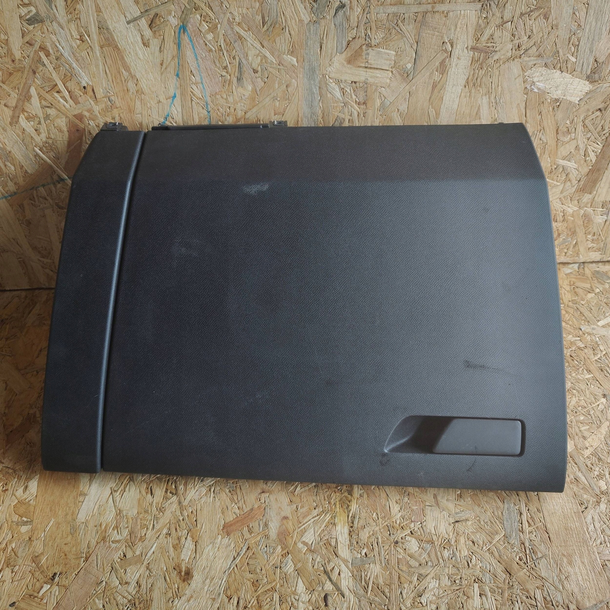 Handschuhfach Seat Leon IV 5fb857563a