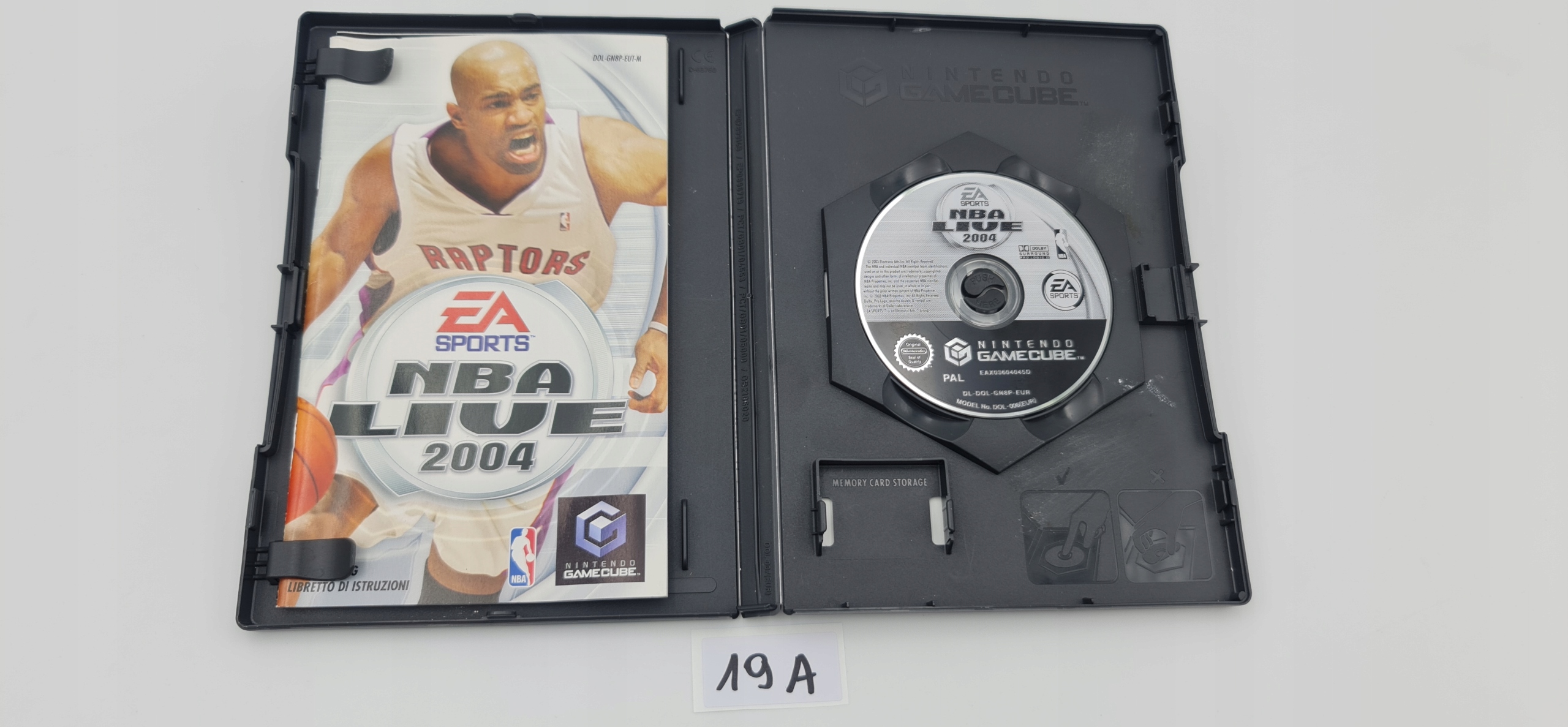 NINTENDO GAMECUBE NBA LIVE 2004 Producent Nintendo