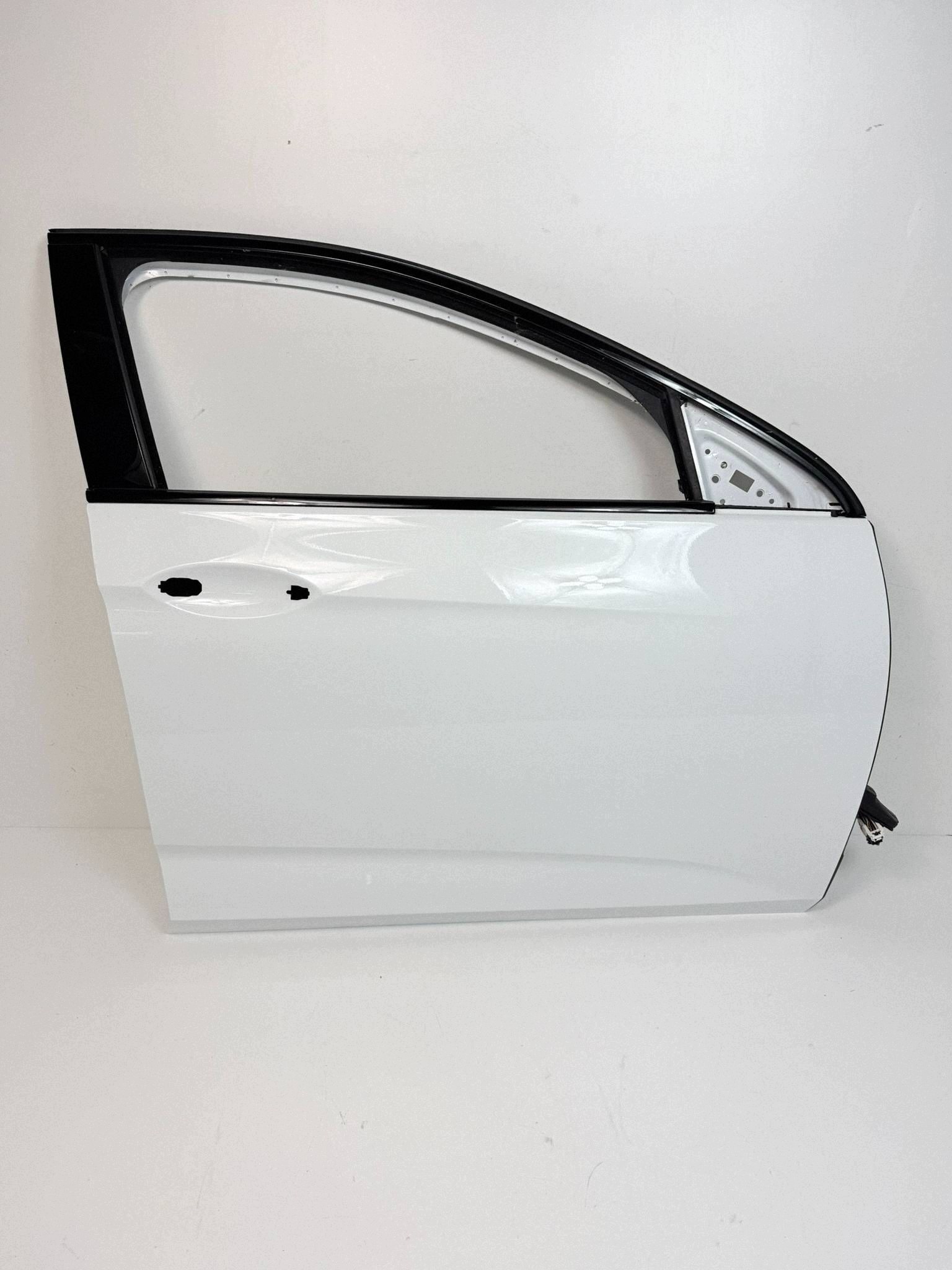 Opel Insignia B door front right Y40R w colour