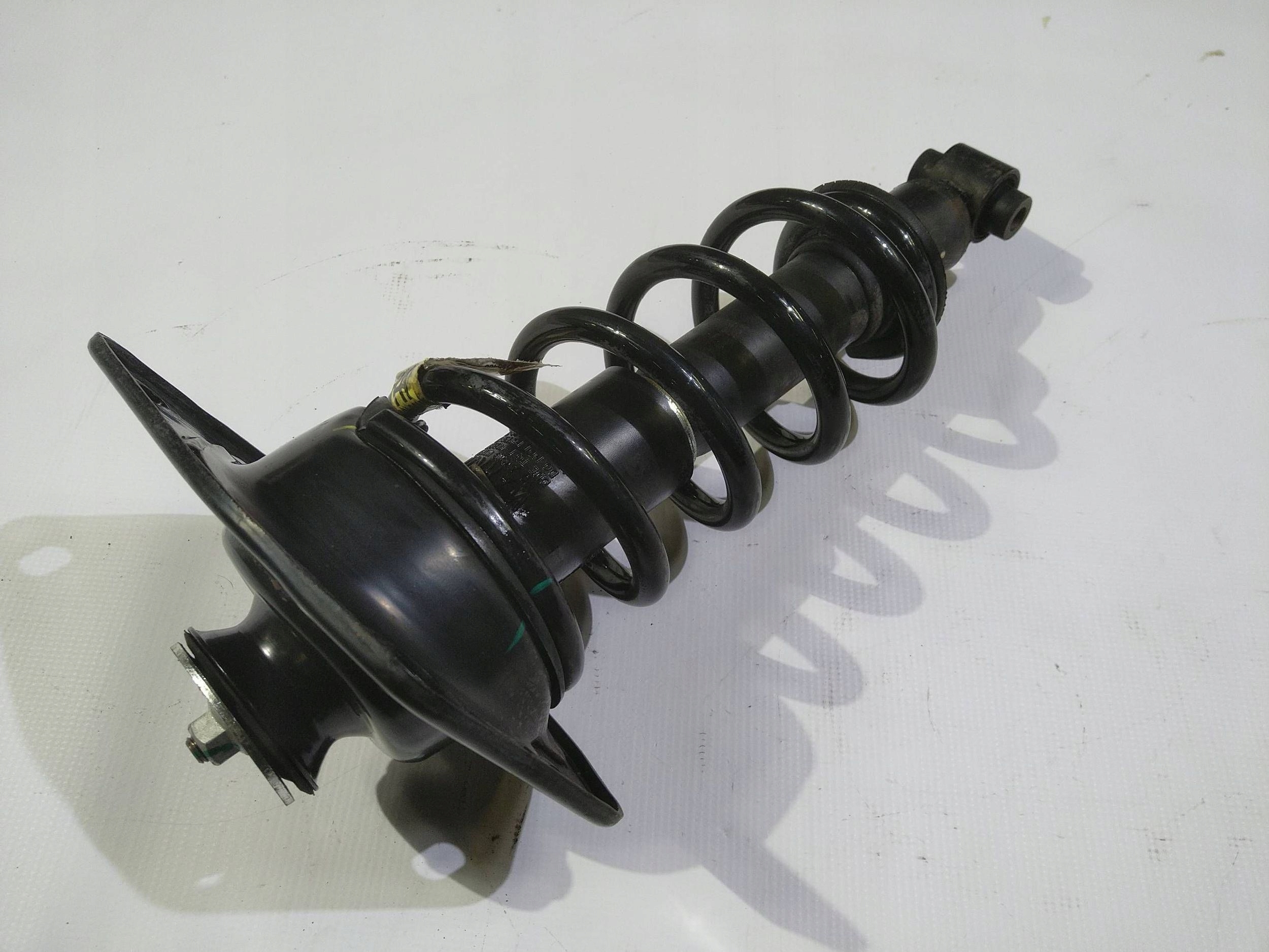 shock absorber left spring left rear part rear Chevrolet Camaro SS 2009-2015