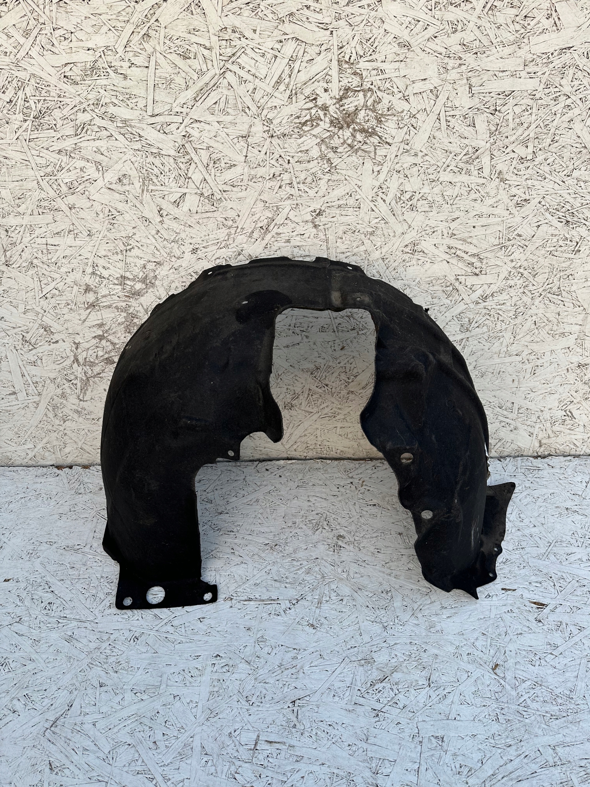 KUGA MK3 NADKOLE PRAWE PRZEDNIE LJ6B-16034-CD