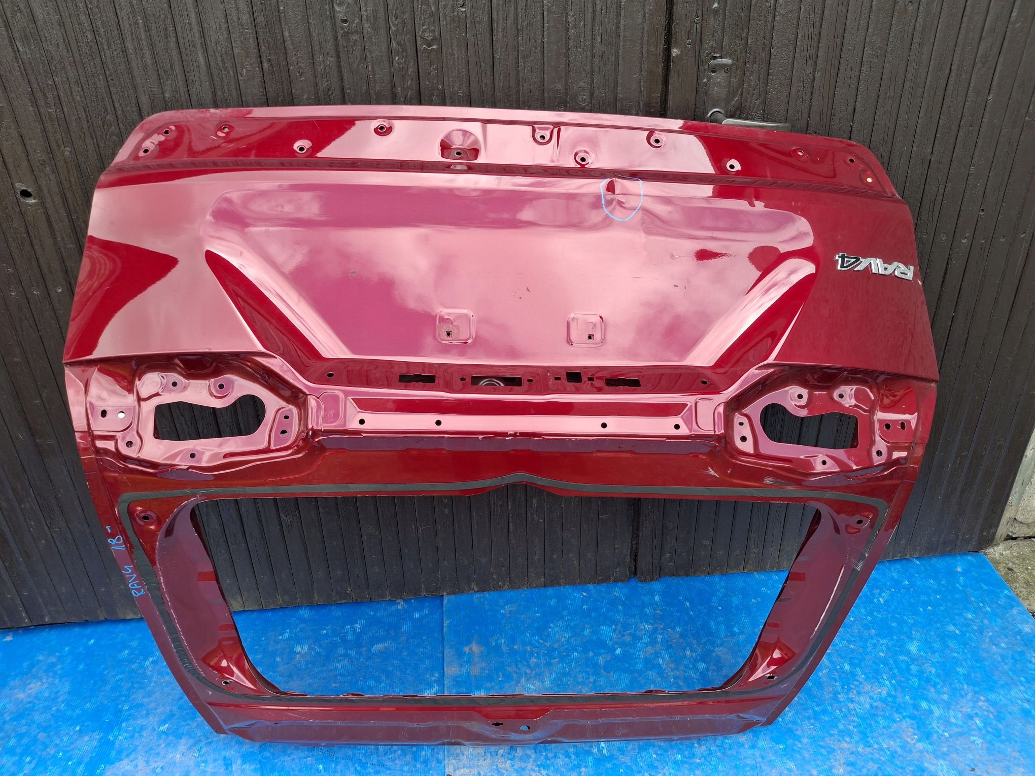 boot doors TOYOTA RAV4 V 2019R->