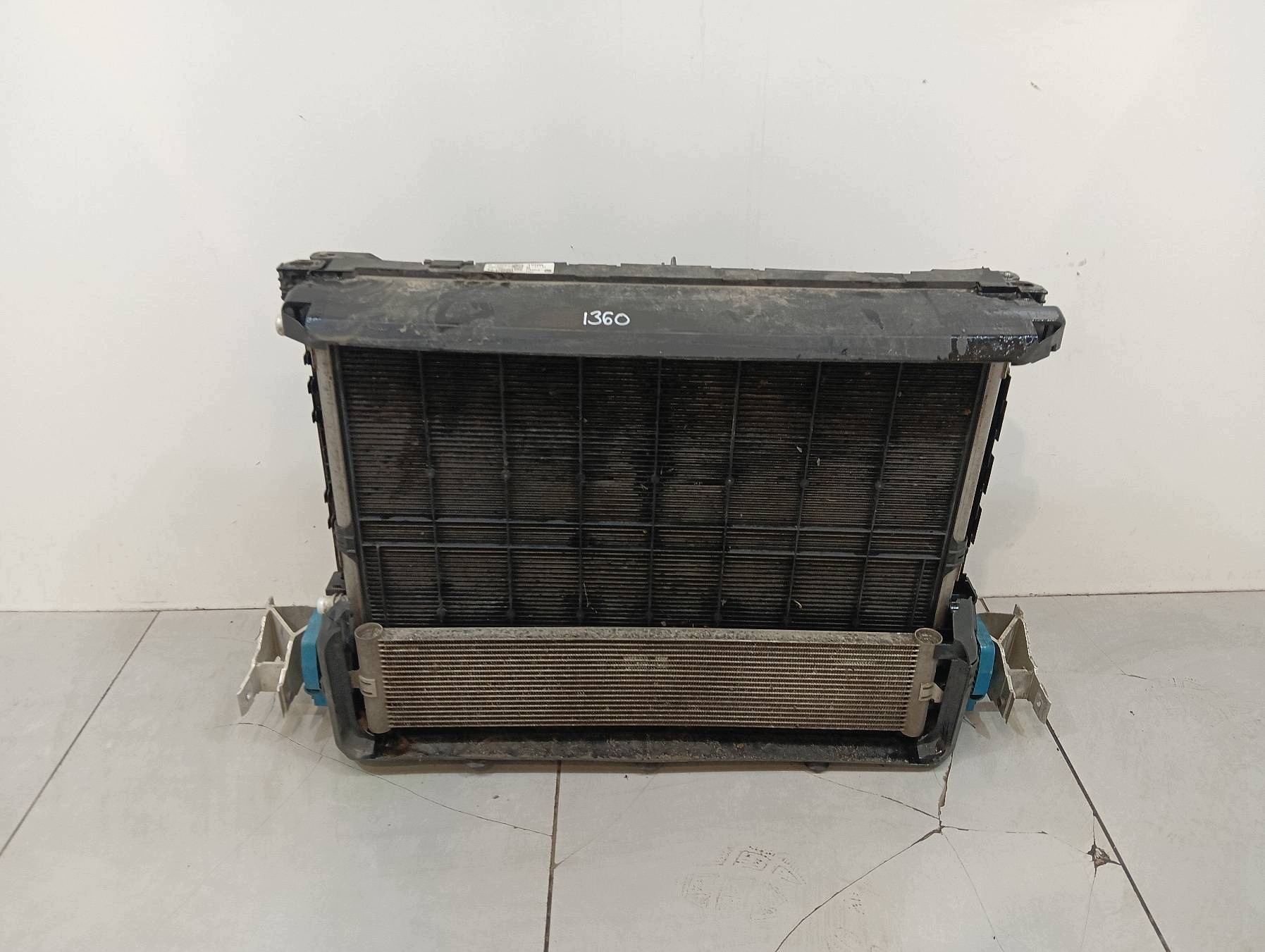 hladnjak vode interkuler ventilator 2.0 HYBRYDA KOMPLET Bmw 5 G30 G31
