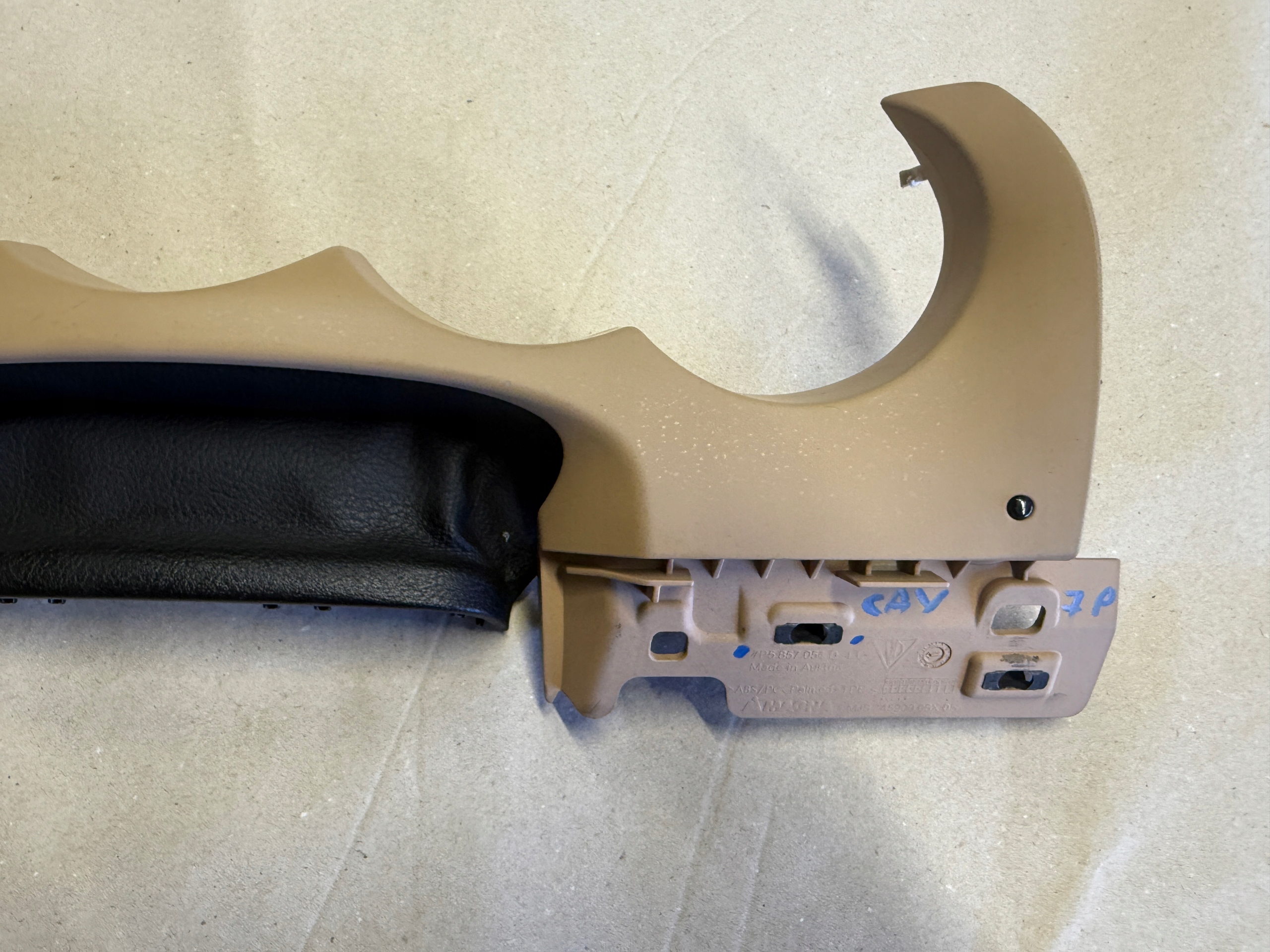 PORSCHE CAYENNE II cover cover instrument panel frame 7P5857054D