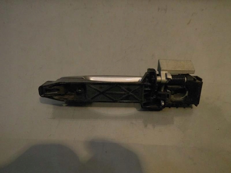 KLAMKA ZEWNETRZNA PRAWY PRZOD NISSAN QASHQAI I Car type Passenger cars