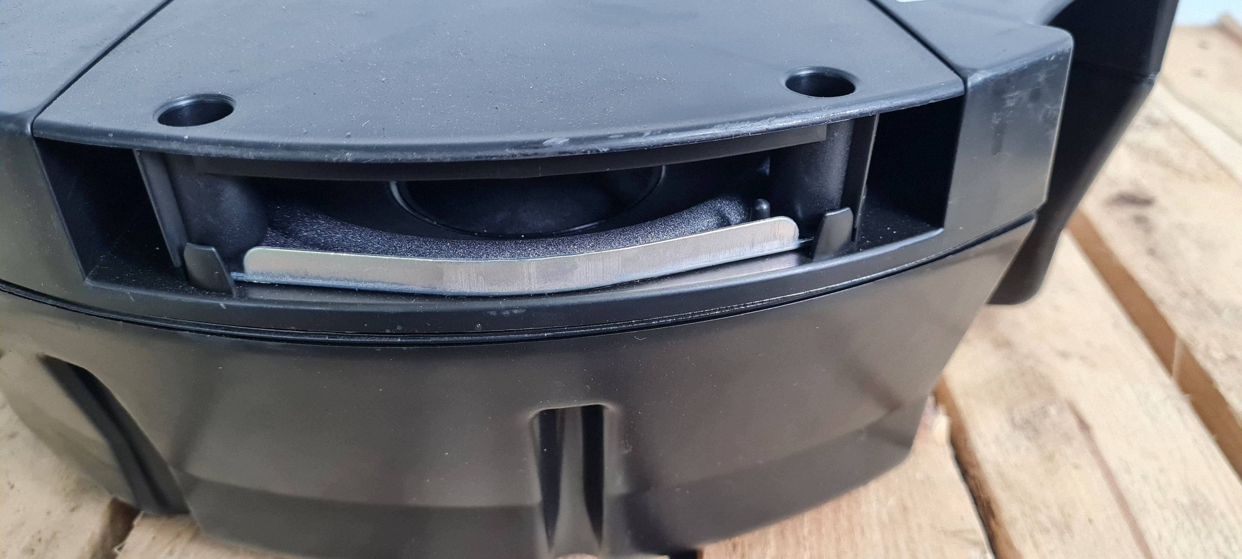 Q5 8R LIFT speaker SUBWOOFER subwoofer BASOWY boot 8R0035382