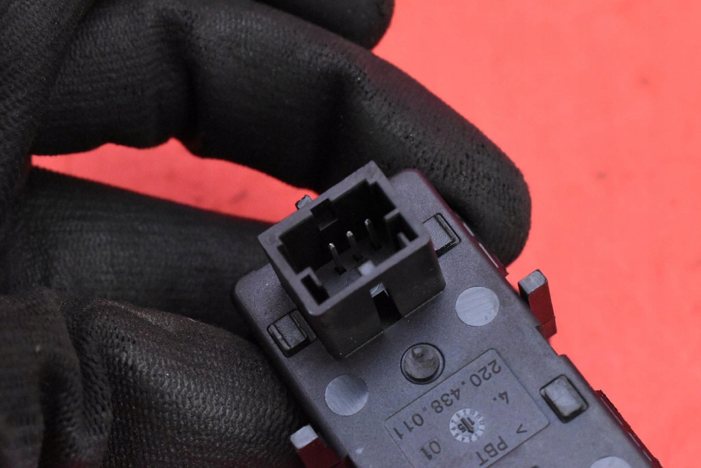 ignition key button 4H0909131 AUDI A6 C7 2.0 TDI 190 KM LIFT 14-20