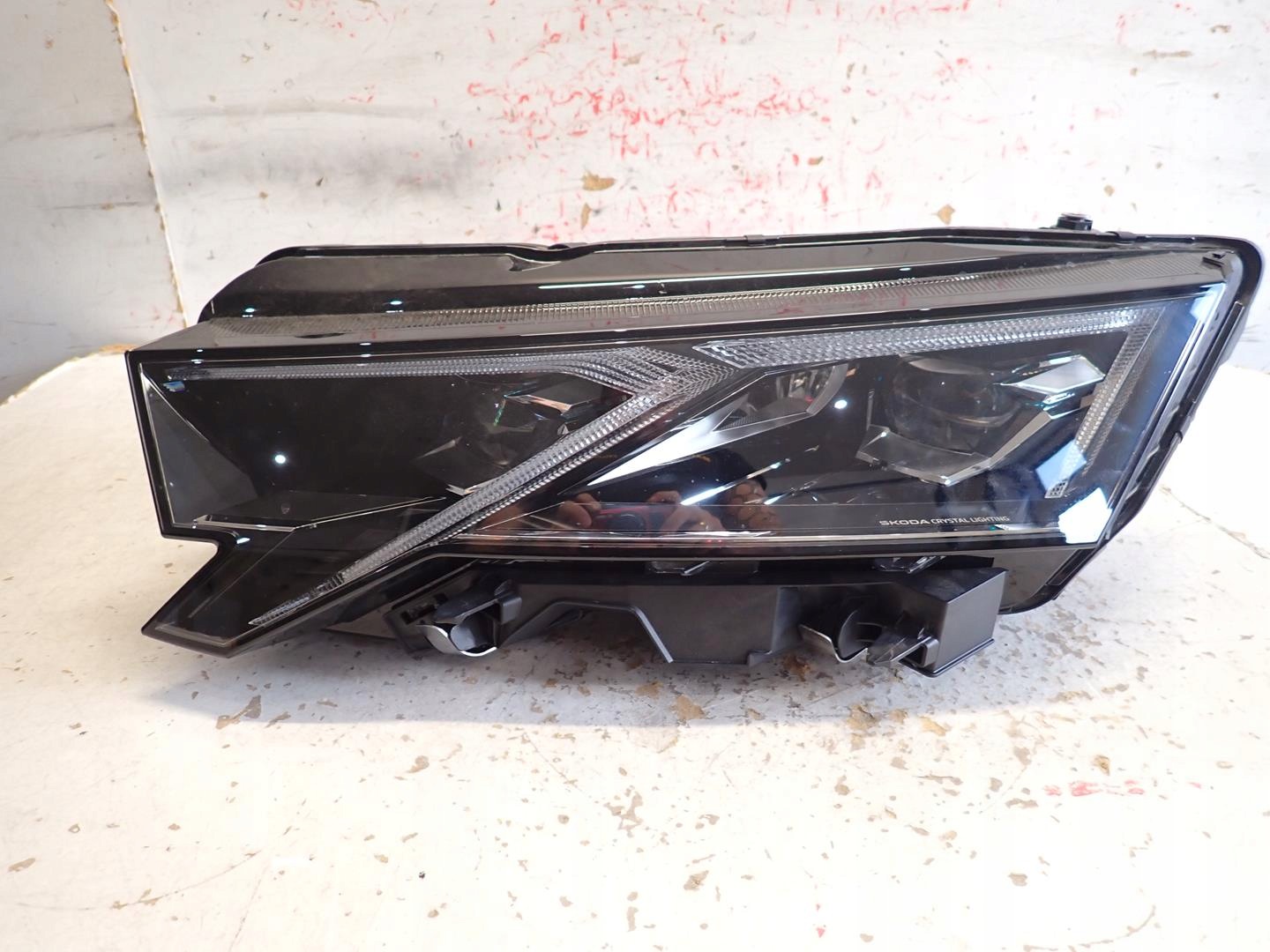 light front front left SKODA OCTAVIA IV LIFT 2024- FULL LED 5E4941035