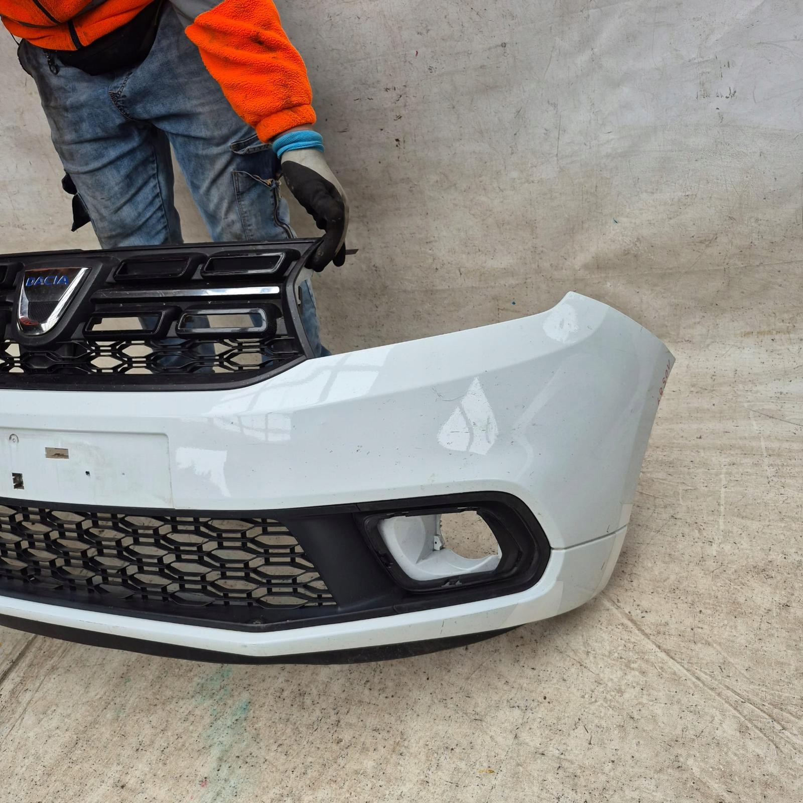 DACIA SANDERO II 2 LIFT 16- bumper front front 620226530R