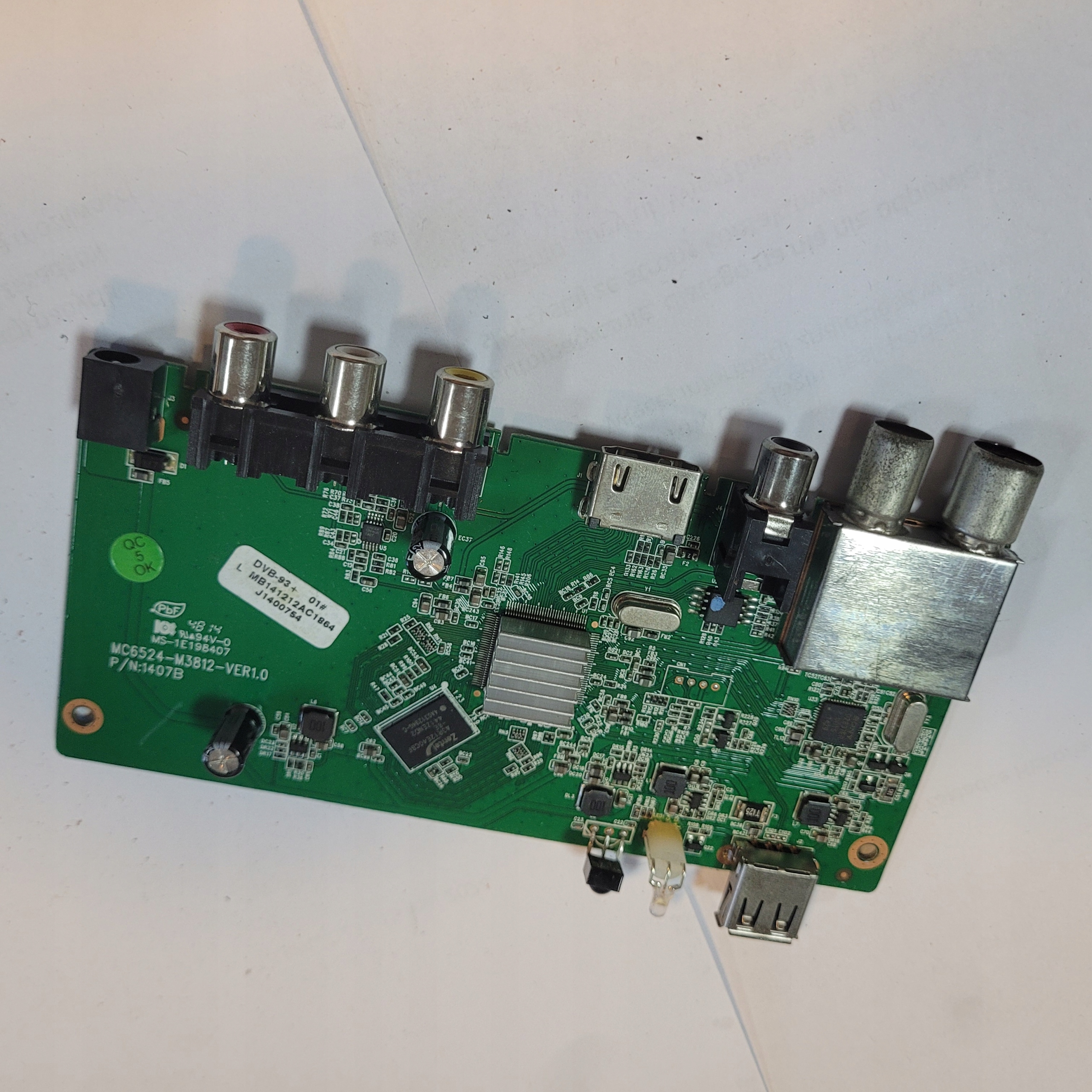 Płytka zasilająca dekoder DVBT demontaż (D)