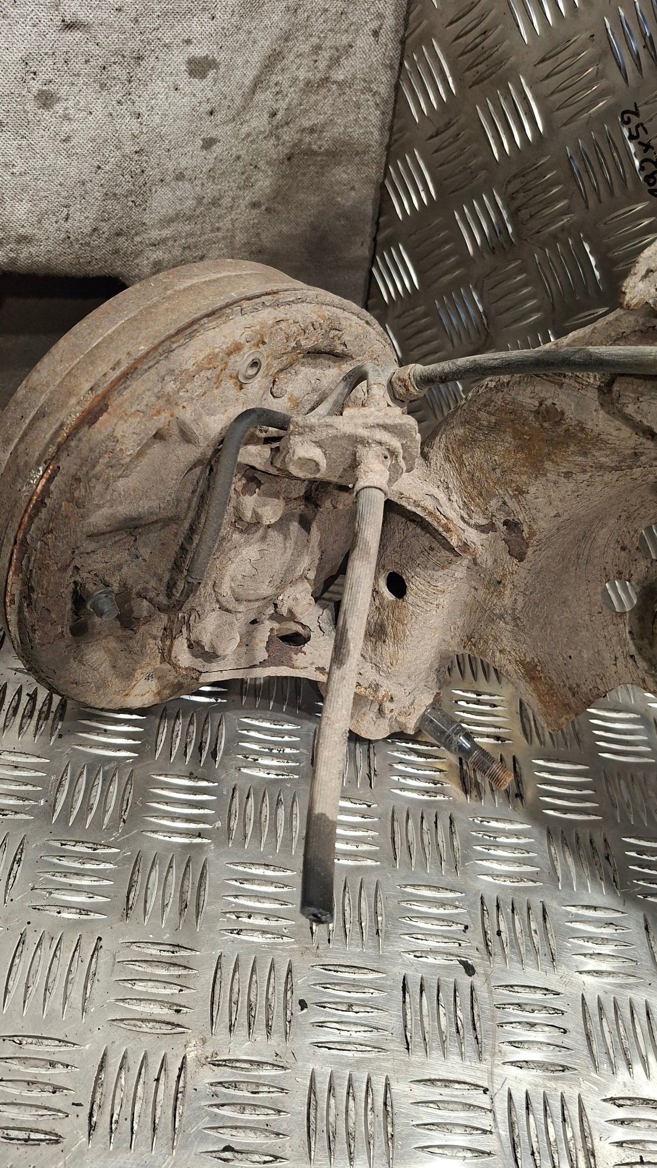 Achsträger TOYOTA YARIS und