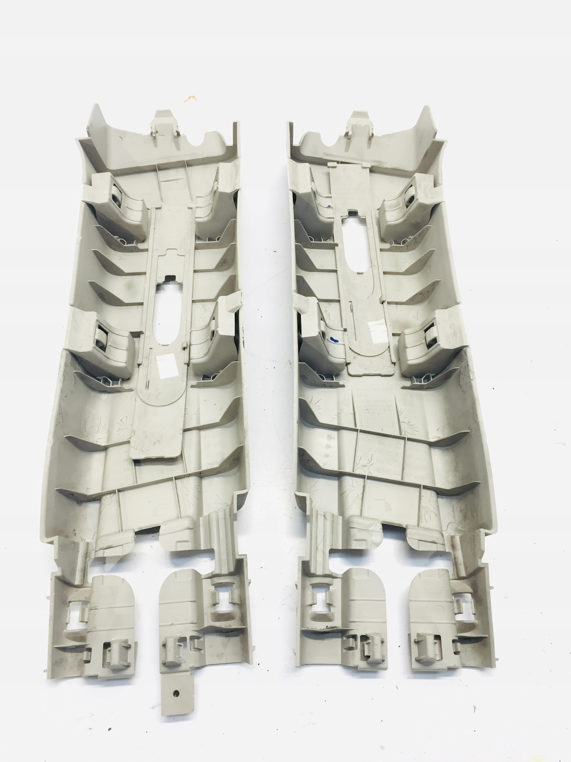 TAPICERKA SŁUPKA LEWA PRAWA BERLINGO PARTNER III Producent części Peugeot OE