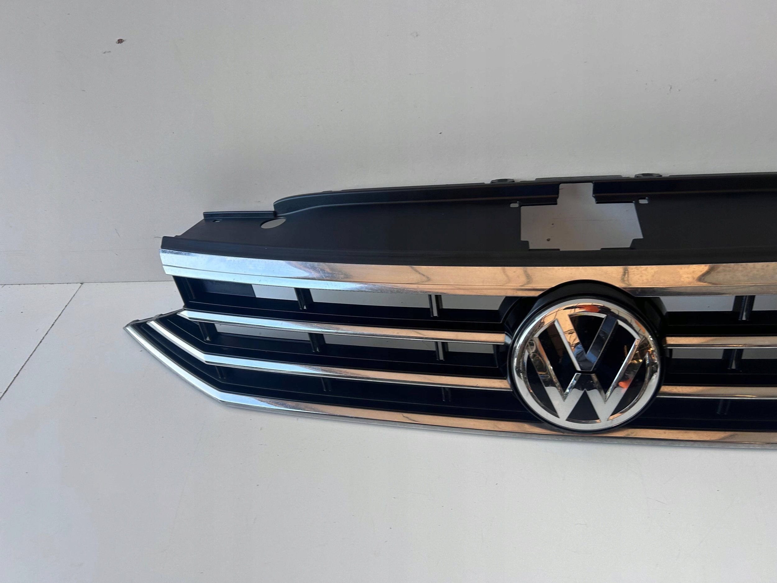VW Passat B8 Kühlergrill FRONTGRILL Kühlergitter 3G0853653 - Thumbnail 3