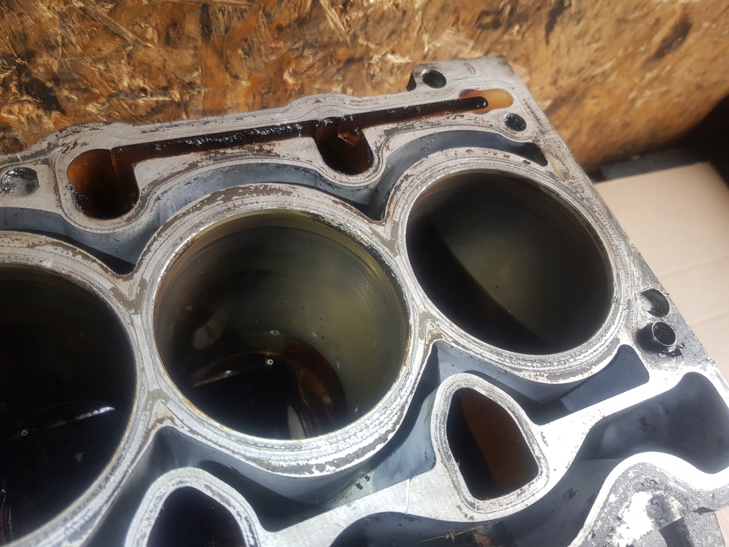 BMW E87 E90 2.0 N43B20A BLOK Moteur