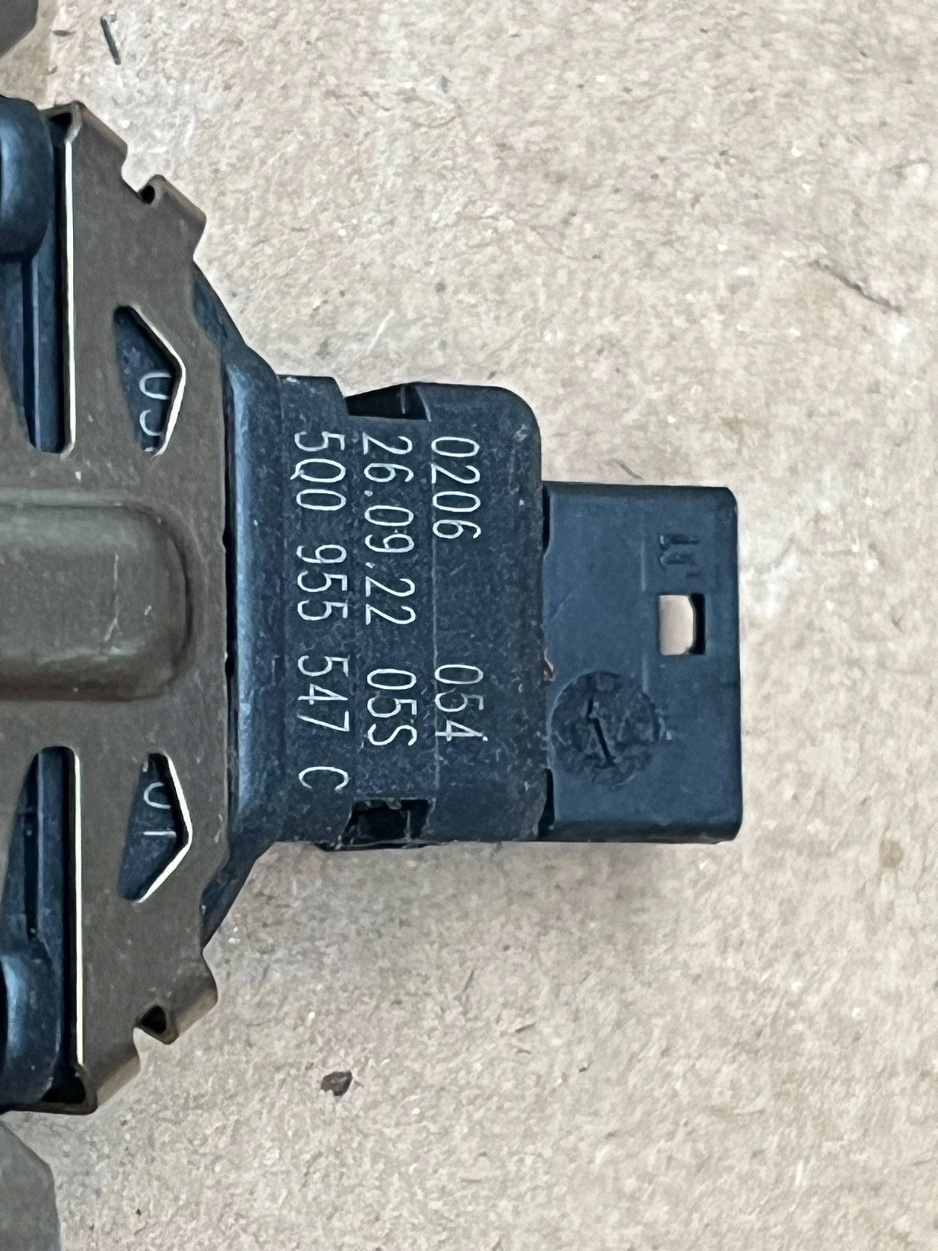sensor SENSOR rain SKODA SUPERB III LIFT 5Q0955547C !J