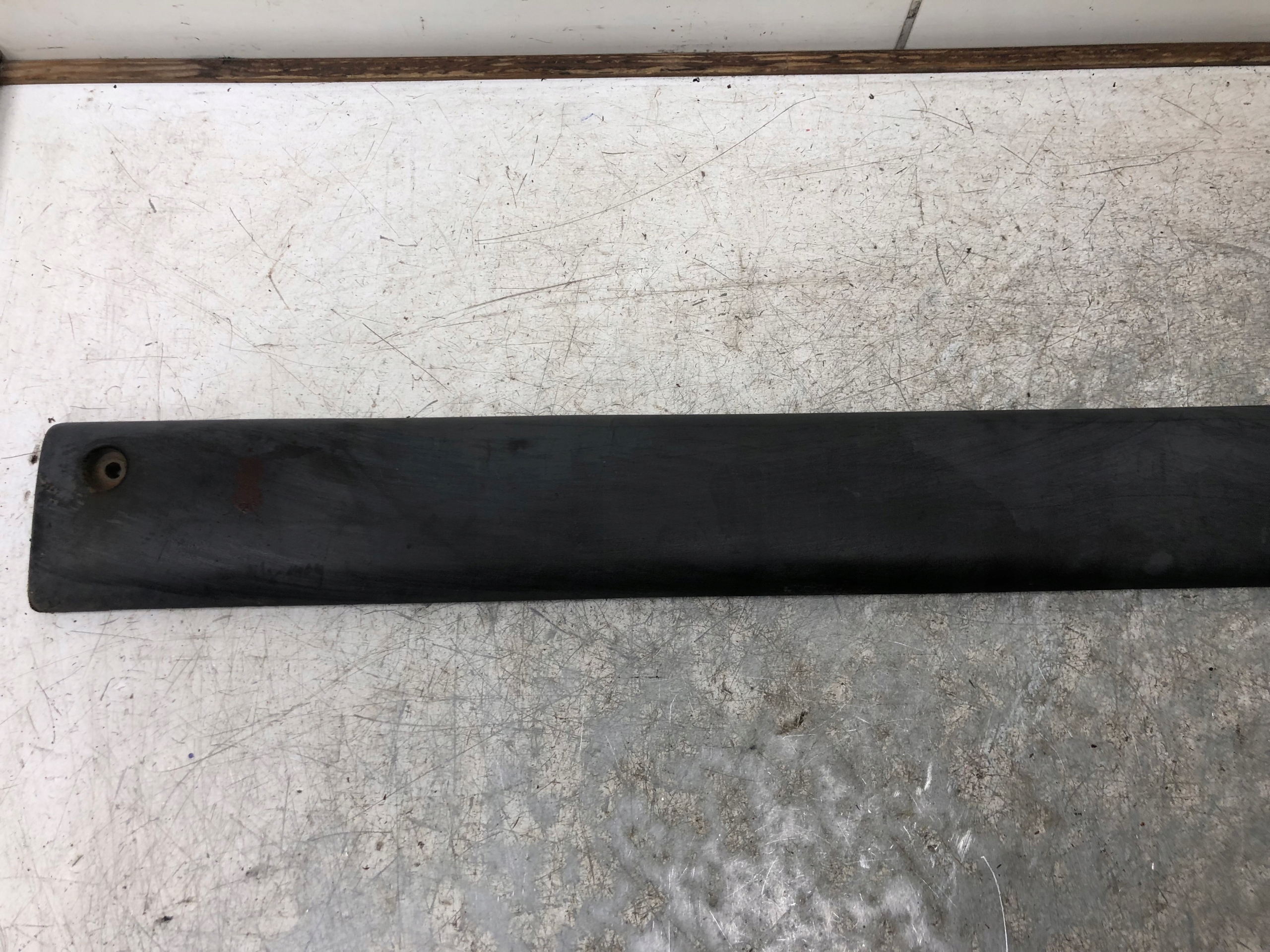 moulding side left right RENAULT MASTER III 7701692582
