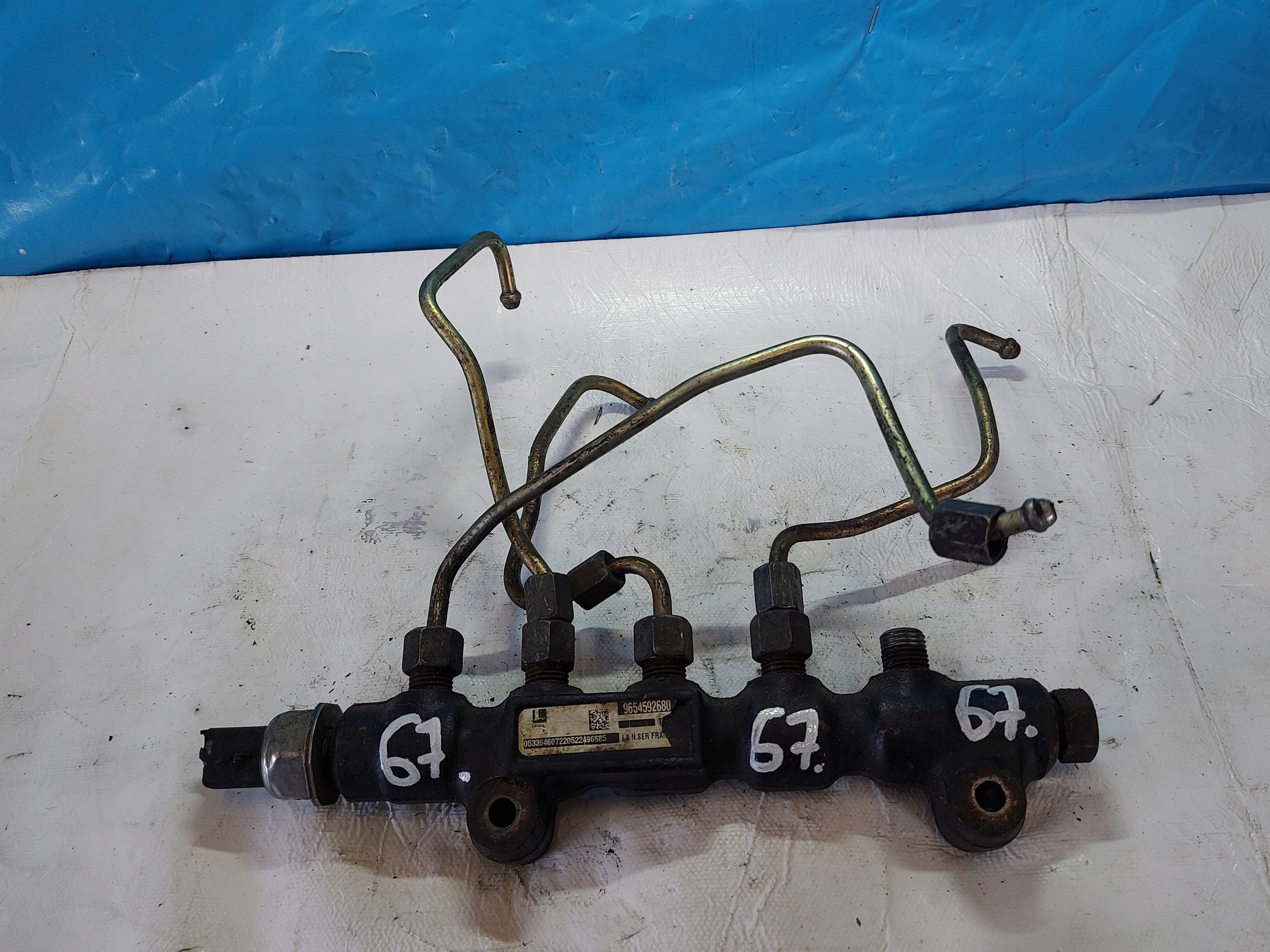 Rampe injection CITROEN C2 1.4 HDI 9654592680