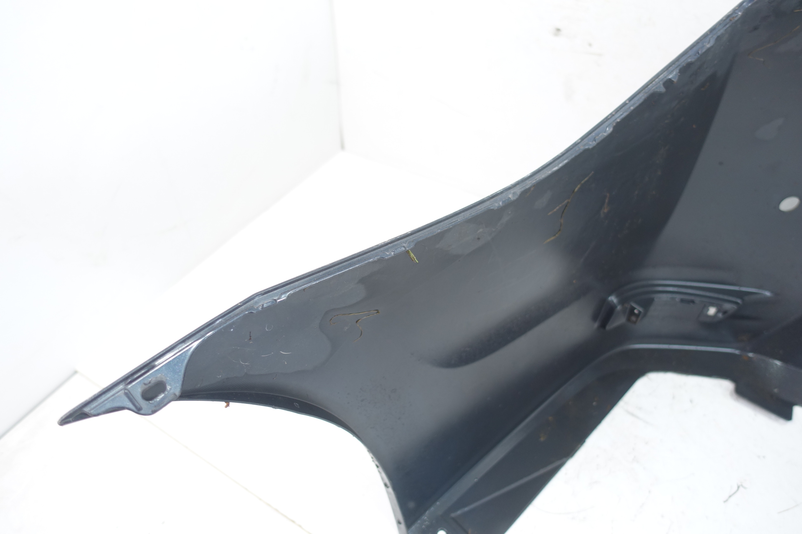 Stoßstange heck hinten TOYOTA COROLLA E16 13-16 Sedan