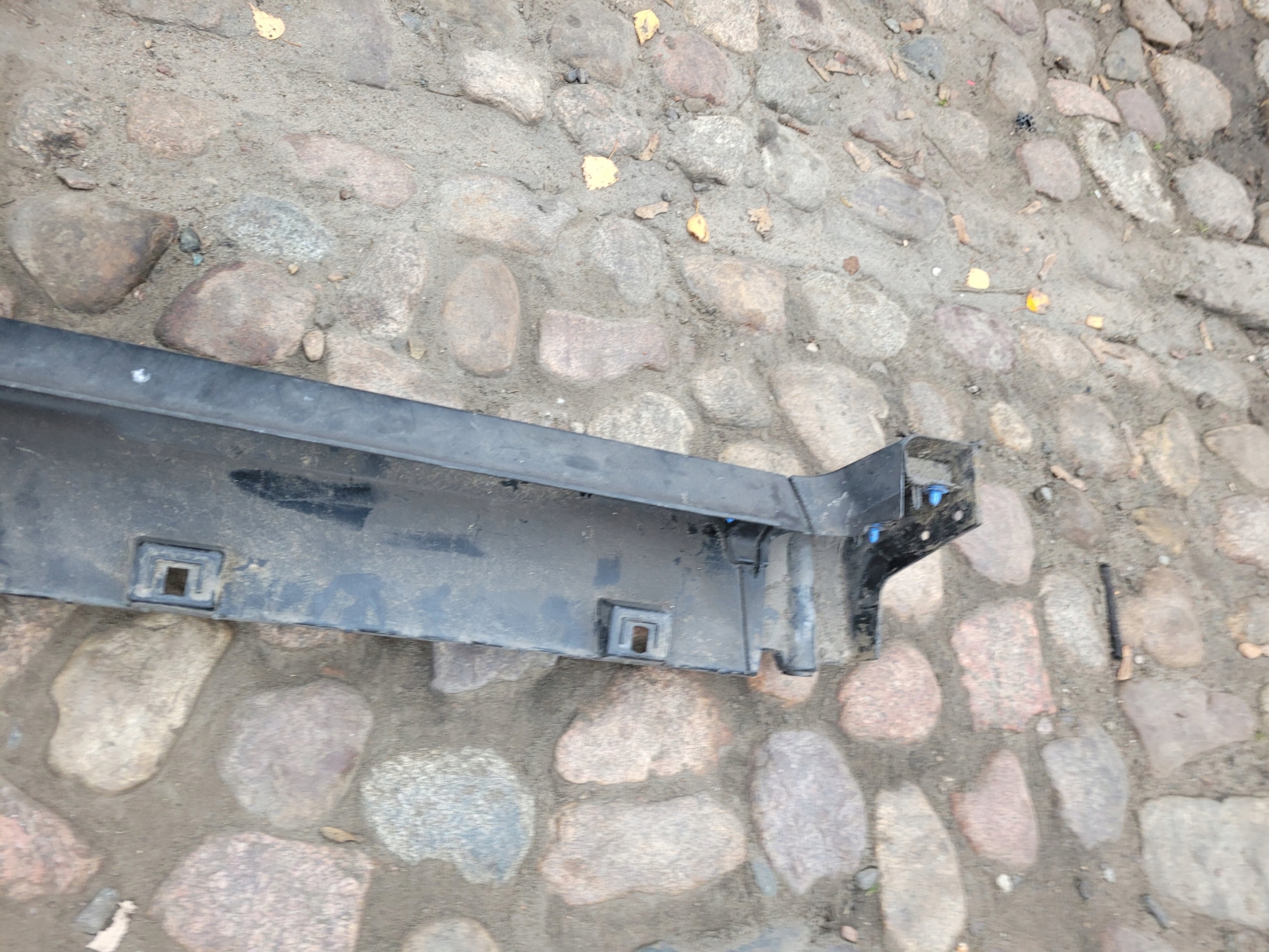 moulding threshold left DACIA DUSTER II complete