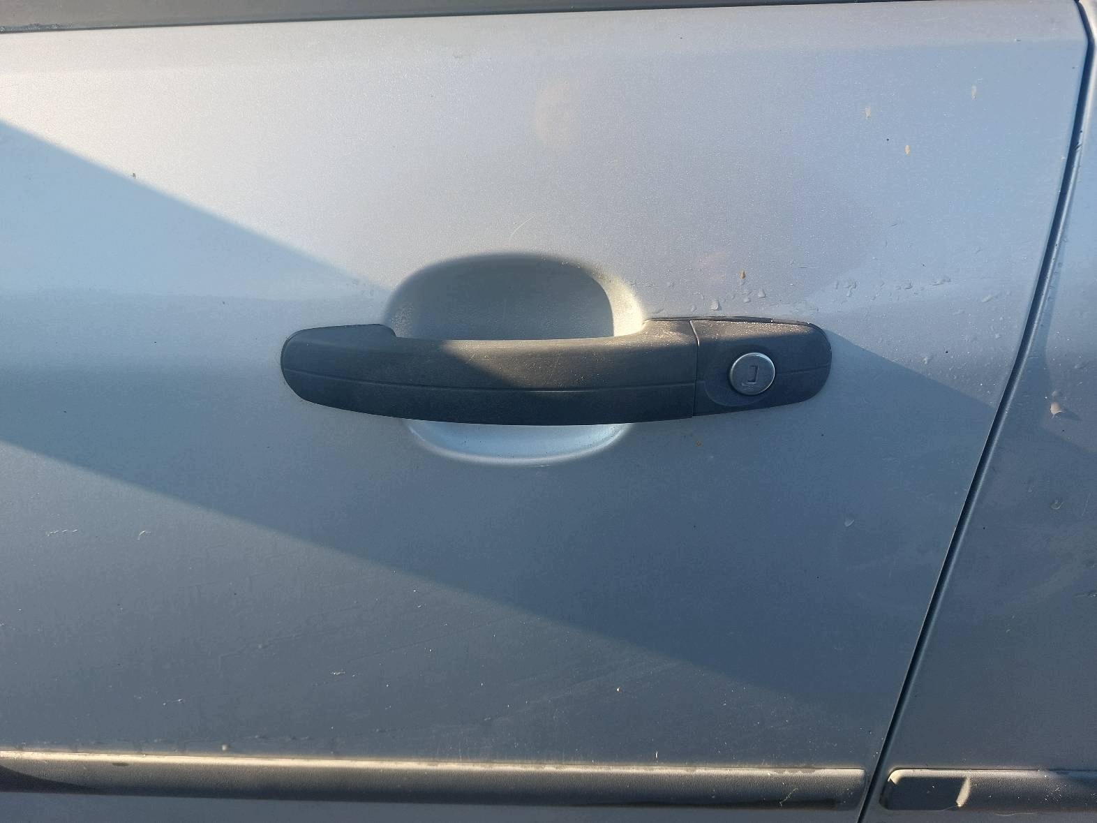 door complete left front FORD FOCUS MK2 03