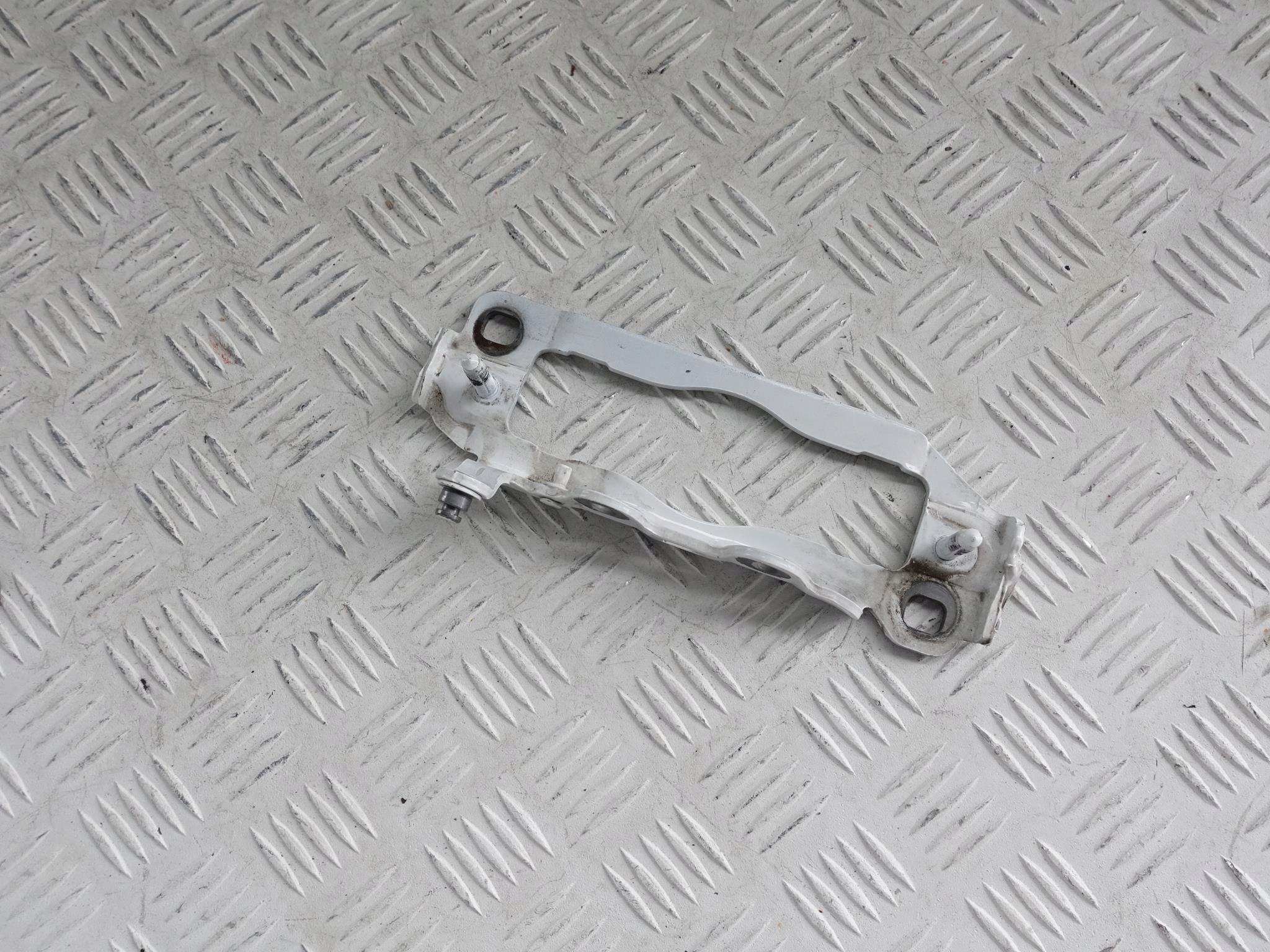 MERCEDES E W212 S212 09-16 hinge bonnets right