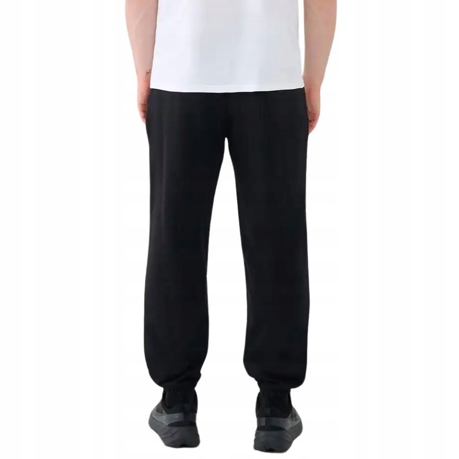 SPODNIE MĘSKIE 4F DRESOWE SPORTOWE JOGGERY DRESY NA CO DZIEŃ Model 4F