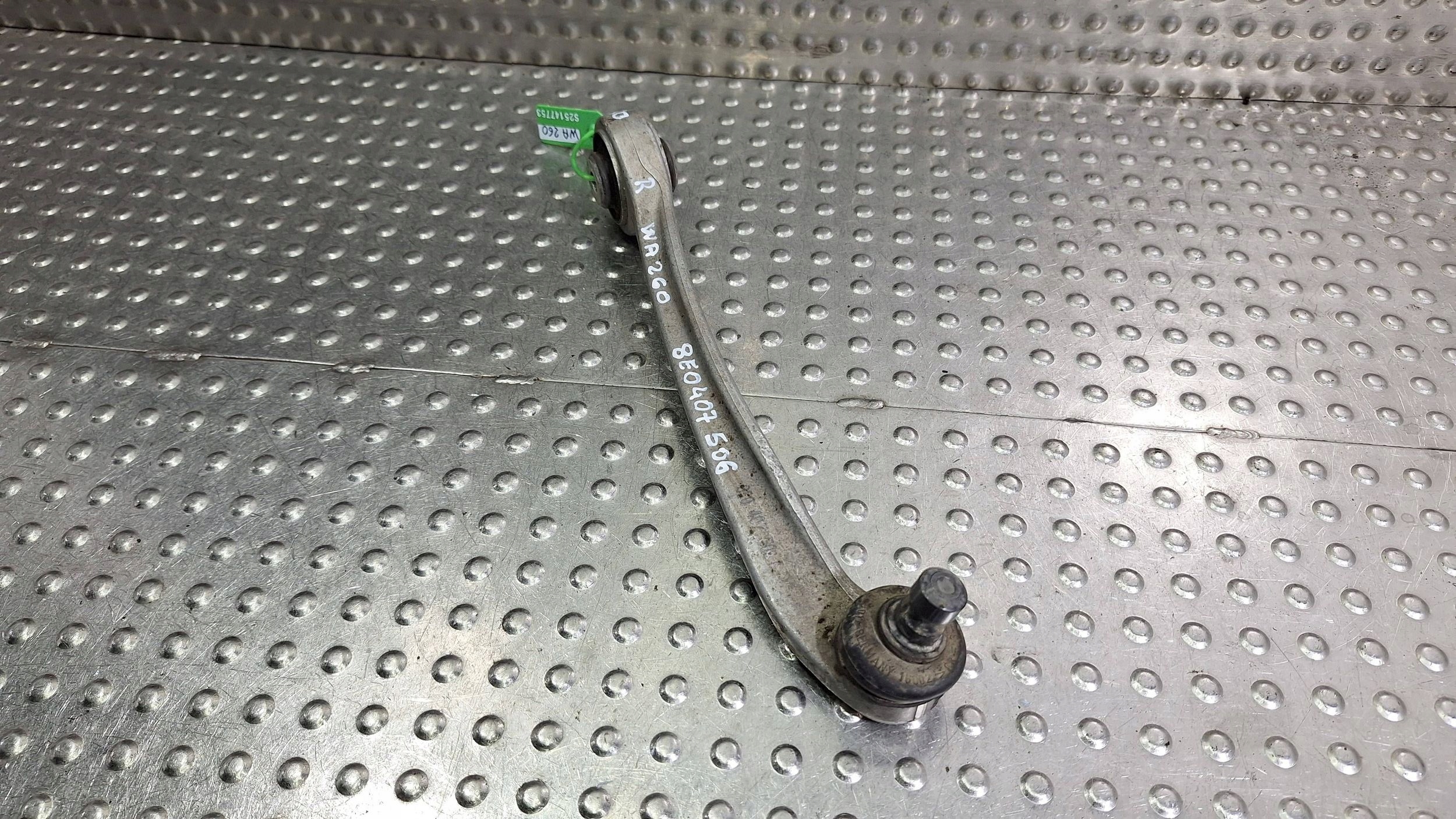 arm right front upper original 8E0407506C AUDI A4 B6 B7 A6 C5 SEAT EXEO