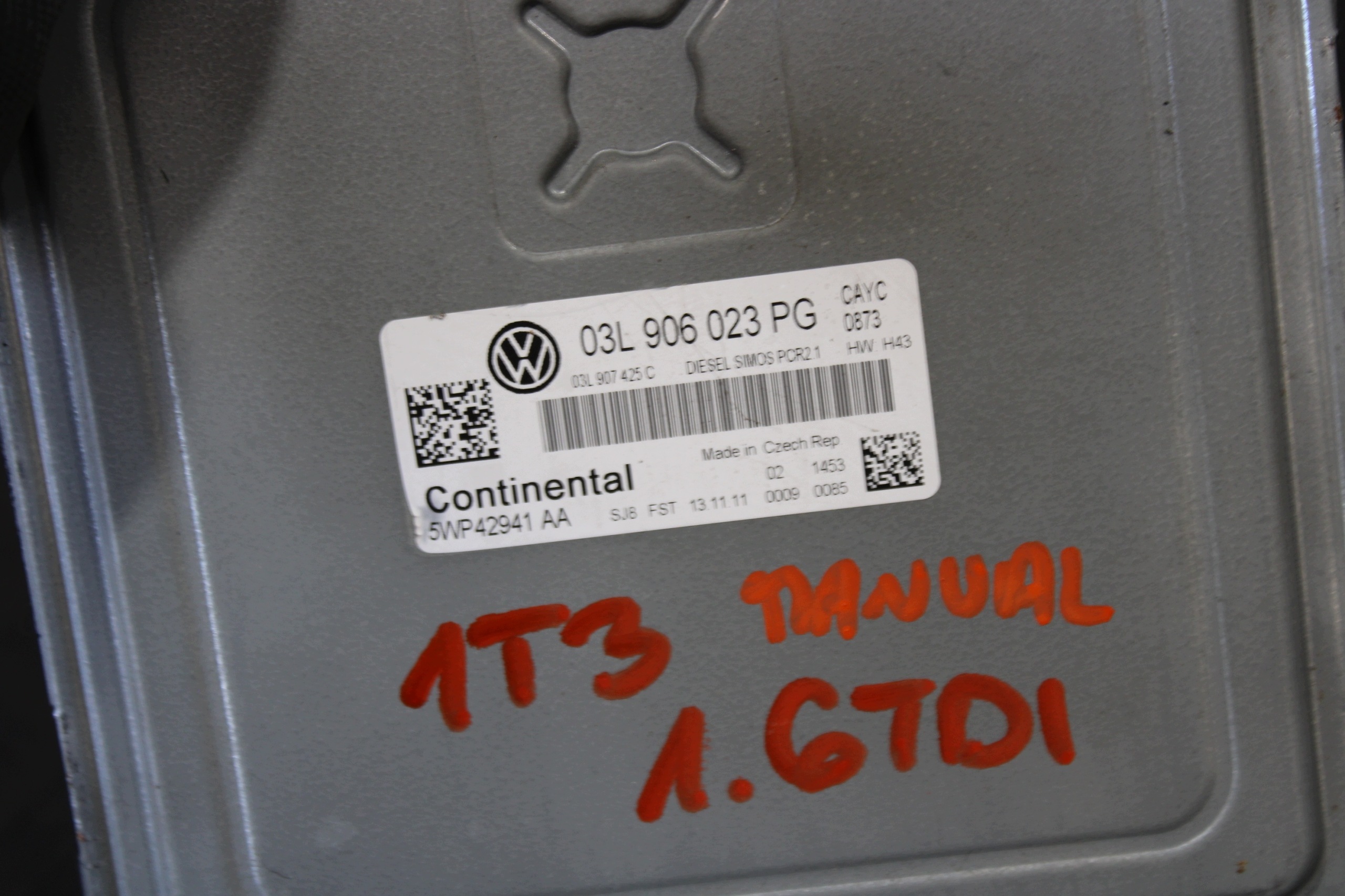 dials computer ignition 1T0920875A VW TOURAN 1T3 1T0 LIFT